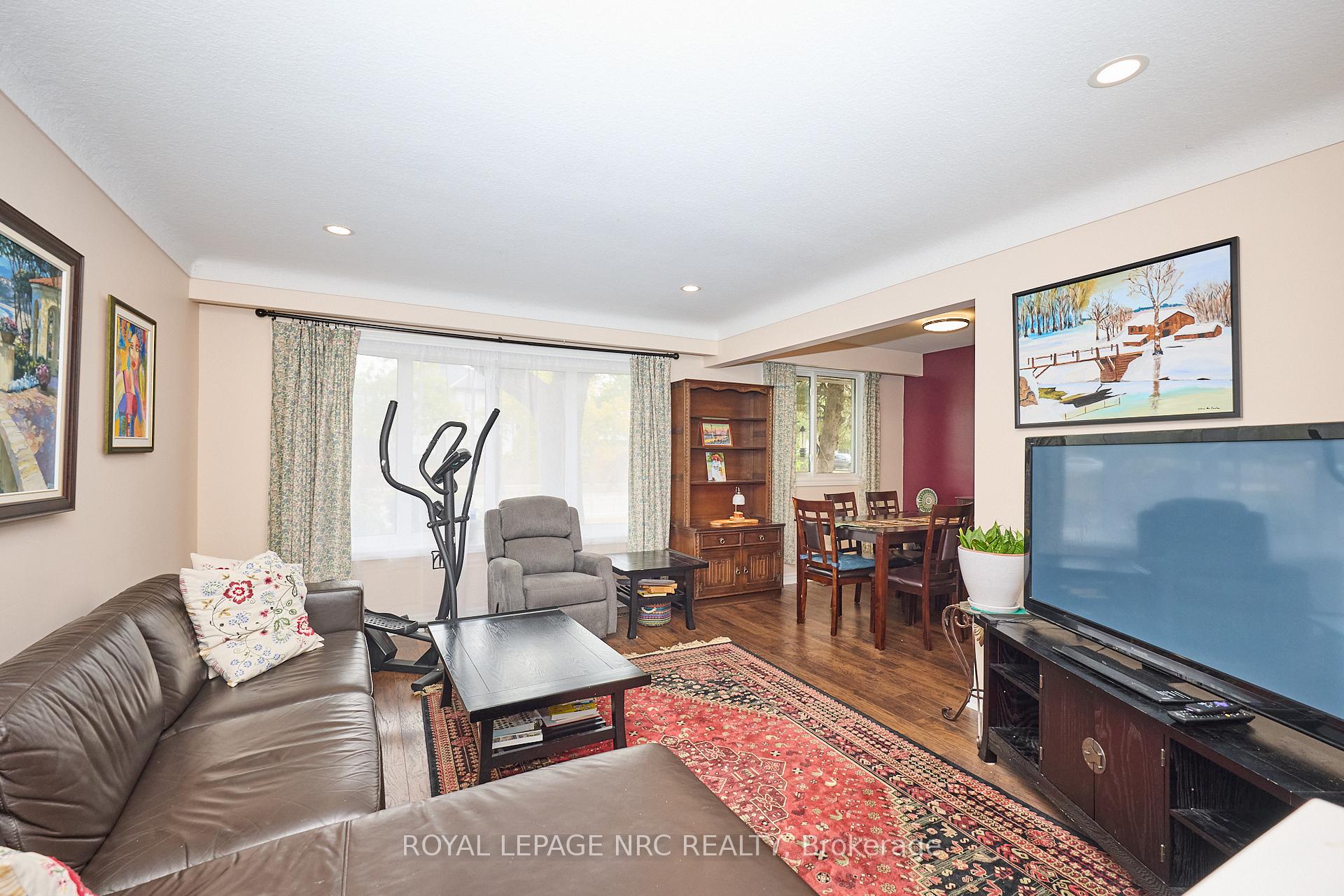 Photo 5 of 551 Geneva Street, St. Catharines, Lakeport — HOMEH