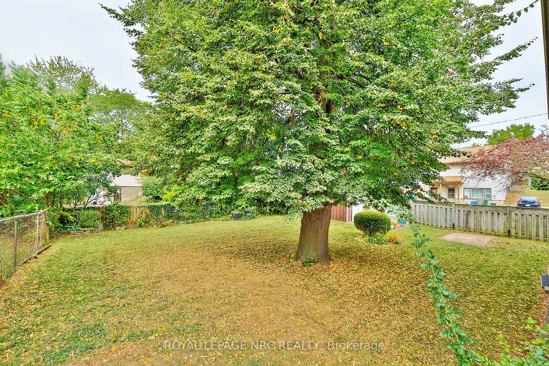 Photo 33 of 551 Geneva Street, St. Catharines, Lakeport — HOMEH