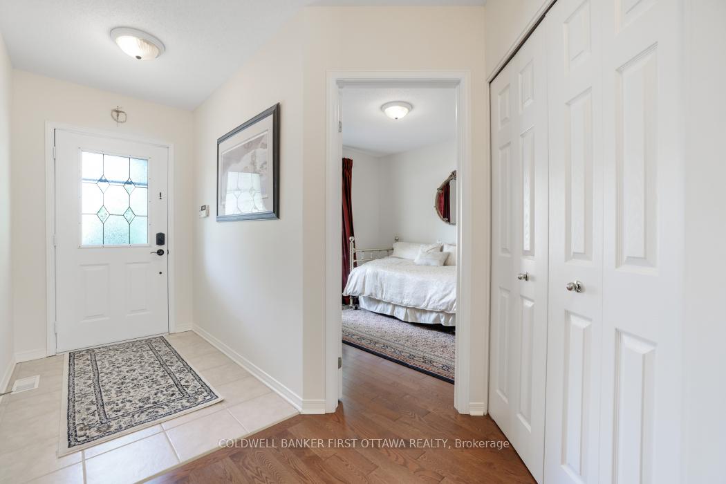Photo 7 of 10 Ladybirds Crescent, Ottawa, Stittsville (North) — HOMEH