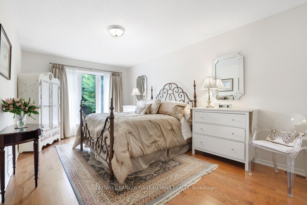 Photo 25 of 10 Ladybirds Crescent, Ottawa, Stittsville (North) — HOMEH