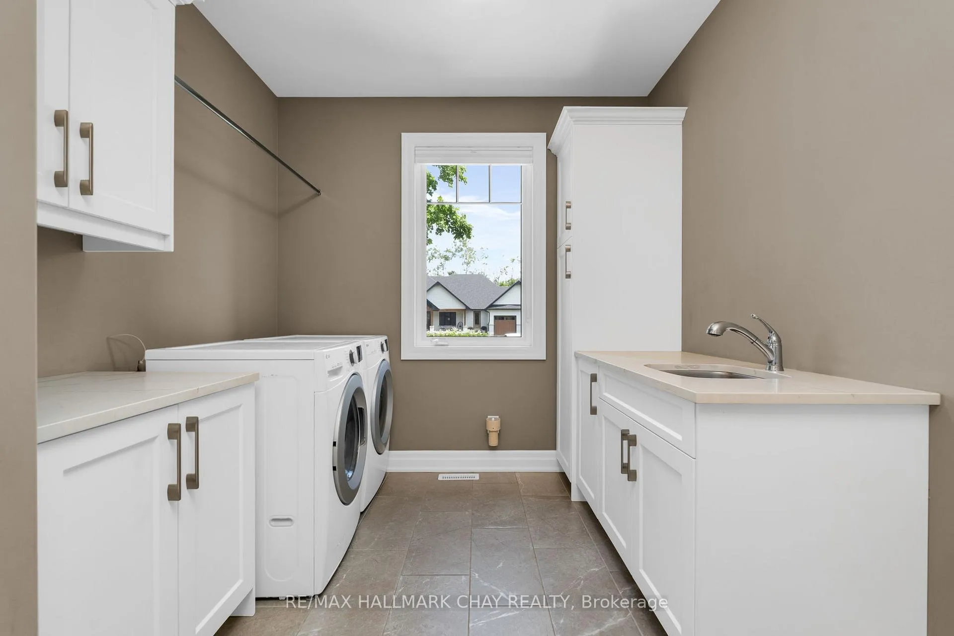 Photo 25 of 10 Byers Street, Springwater, Snow Valley — HOMEH