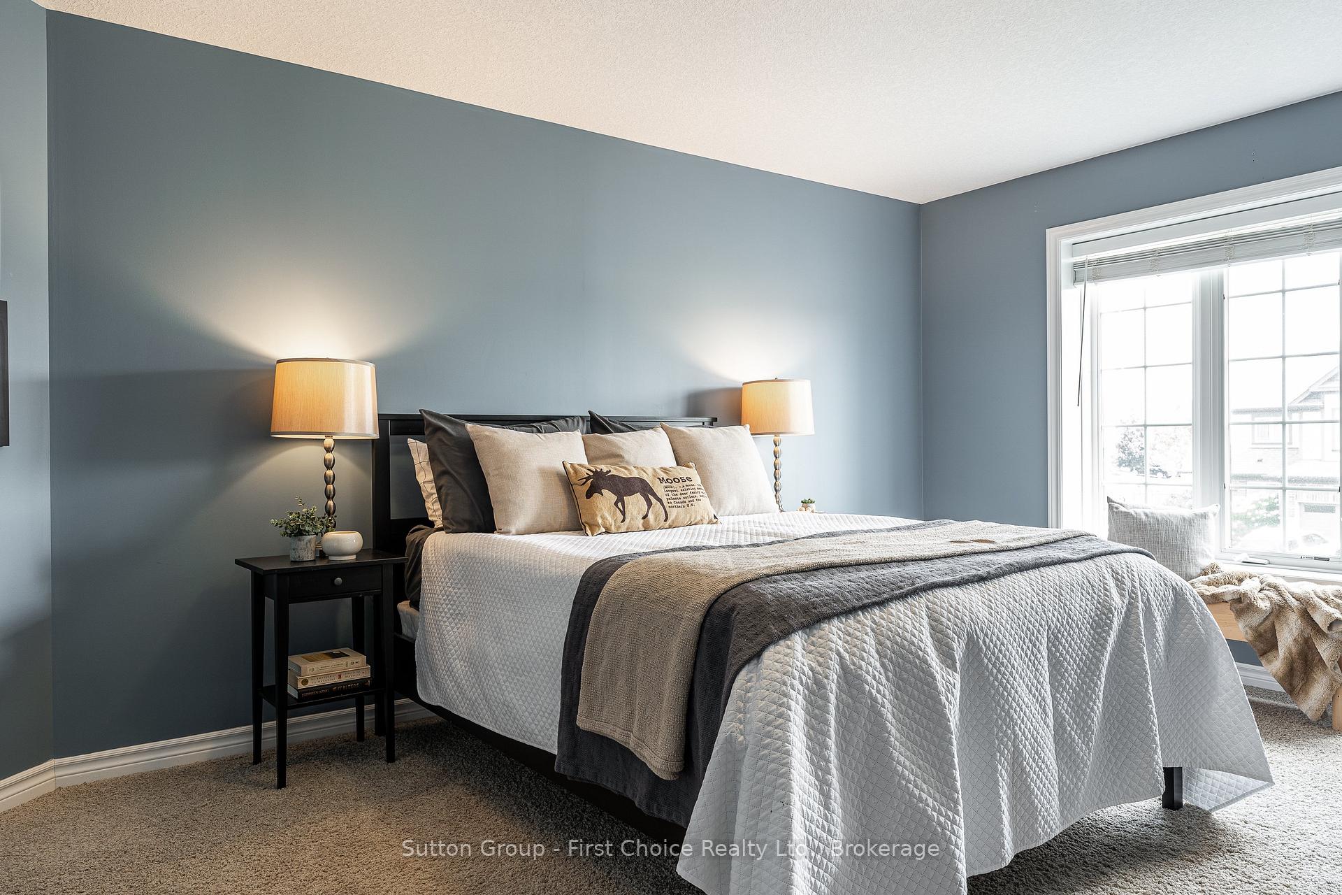 Photo 16 of 6 Robertson Drive, Stratford — HOMEH