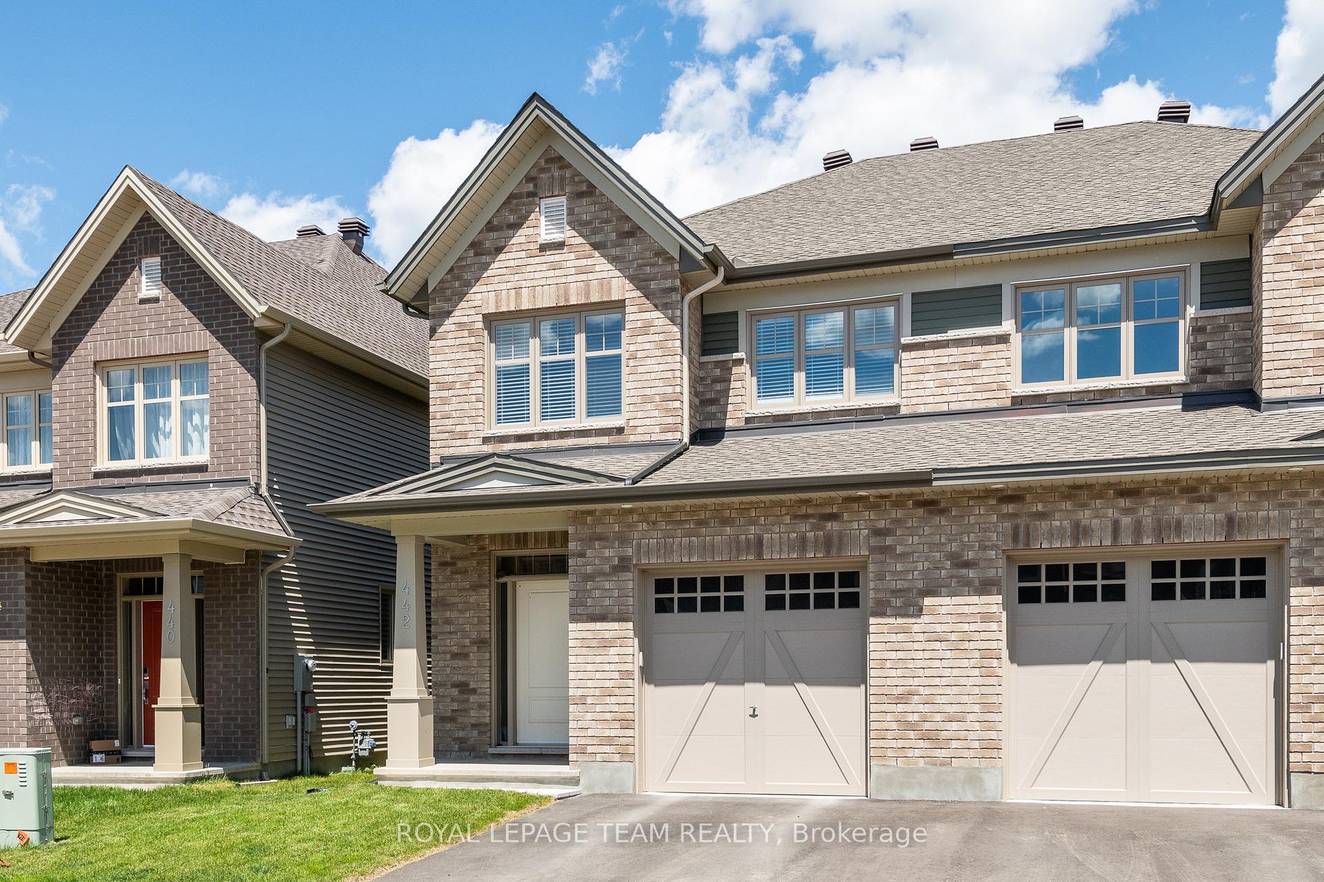 Photo 2 of 442 Warmstone Drive, Ottawa, Stittsville (North) — HOMEH
