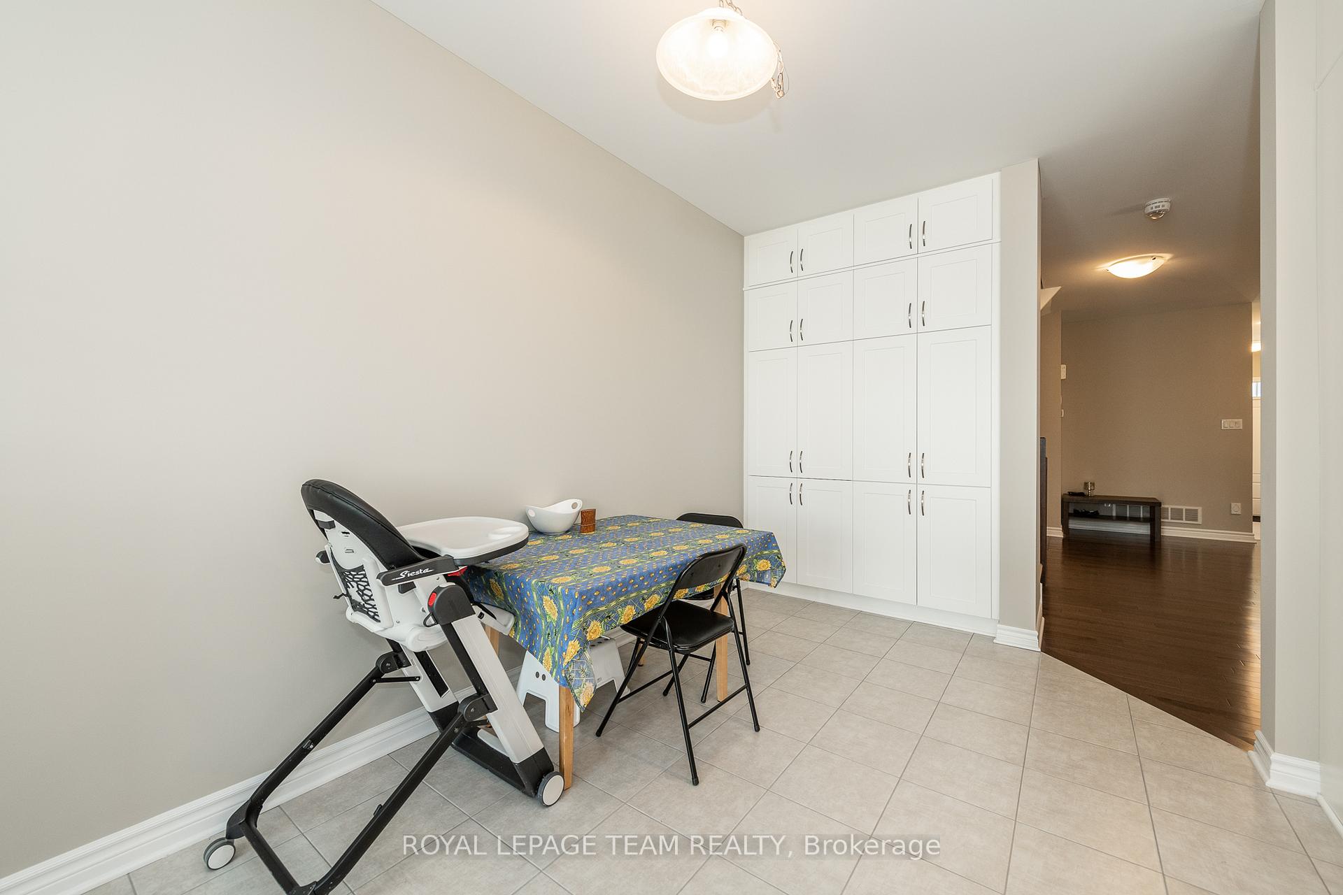 Photo 12 of 442 Warmstone Drive, Ottawa, Stittsville (North) — HOMEH