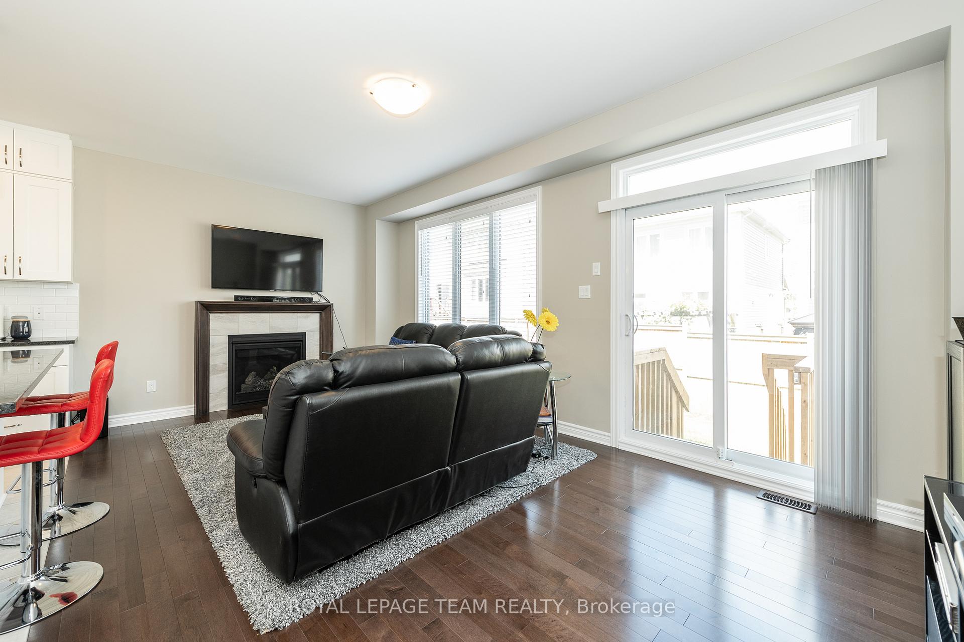 Photo 20 of 442 Warmstone Drive, Ottawa, Stittsville (North) — HOMEH