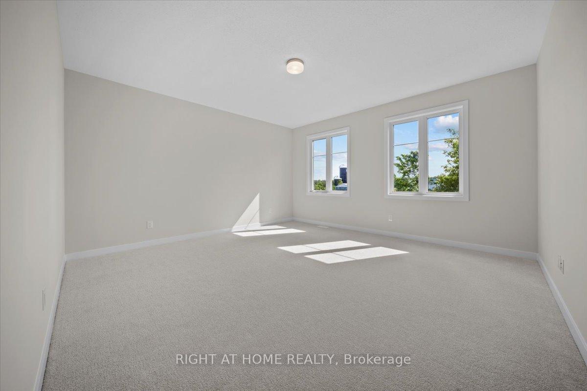 Photo 22 of 91 Hackamore Crescent, Ottawa, Goulbourn Twp From Franktown Rd/South To Rideau — HOMEH