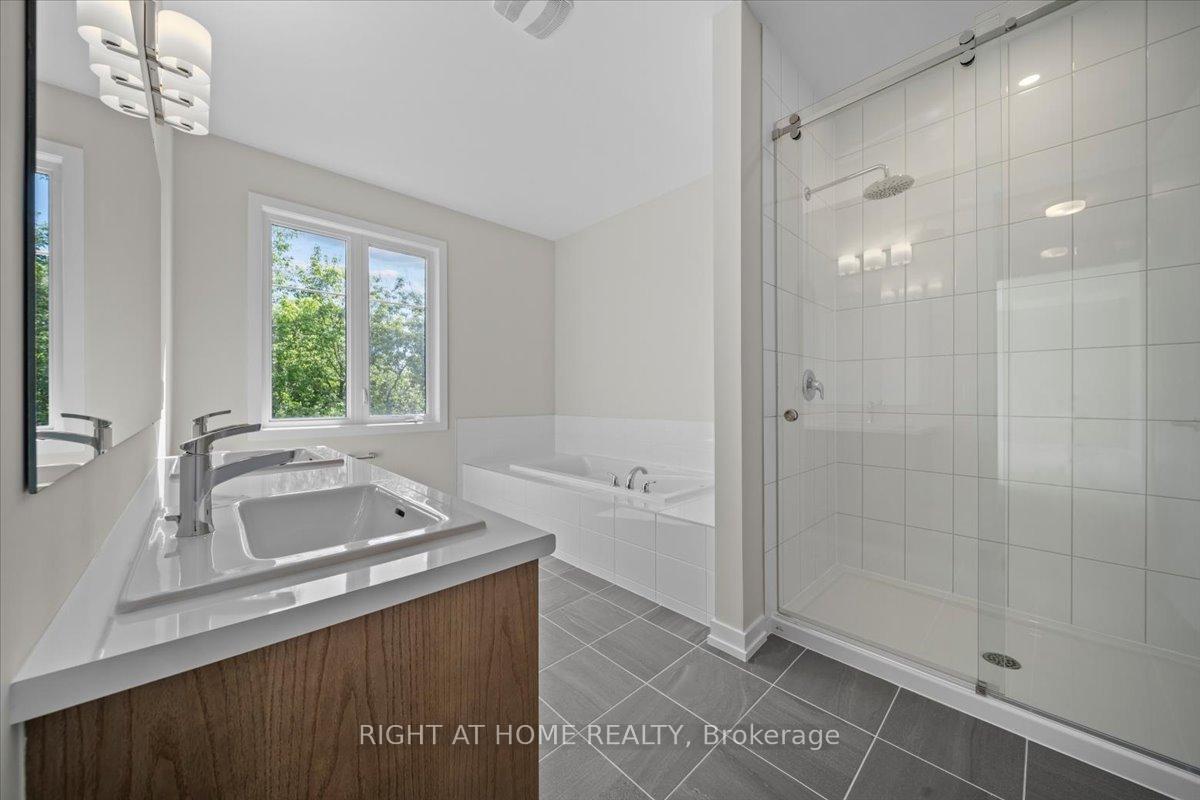 Photo 27 of 91 Hackamore Crescent, Ottawa, Goulbourn Twp From Franktown Rd/South To Rideau — HOMEH