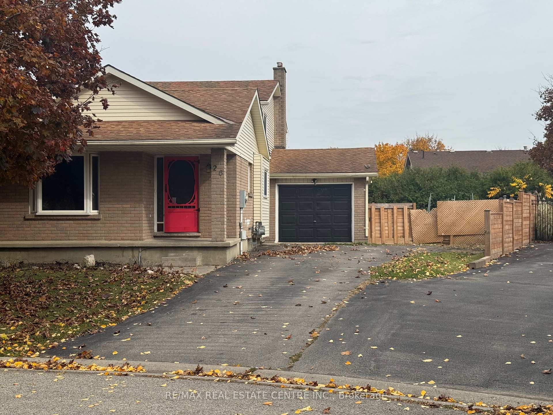 Photo 2 of 26 Polley Place, Stratford — HOMEH