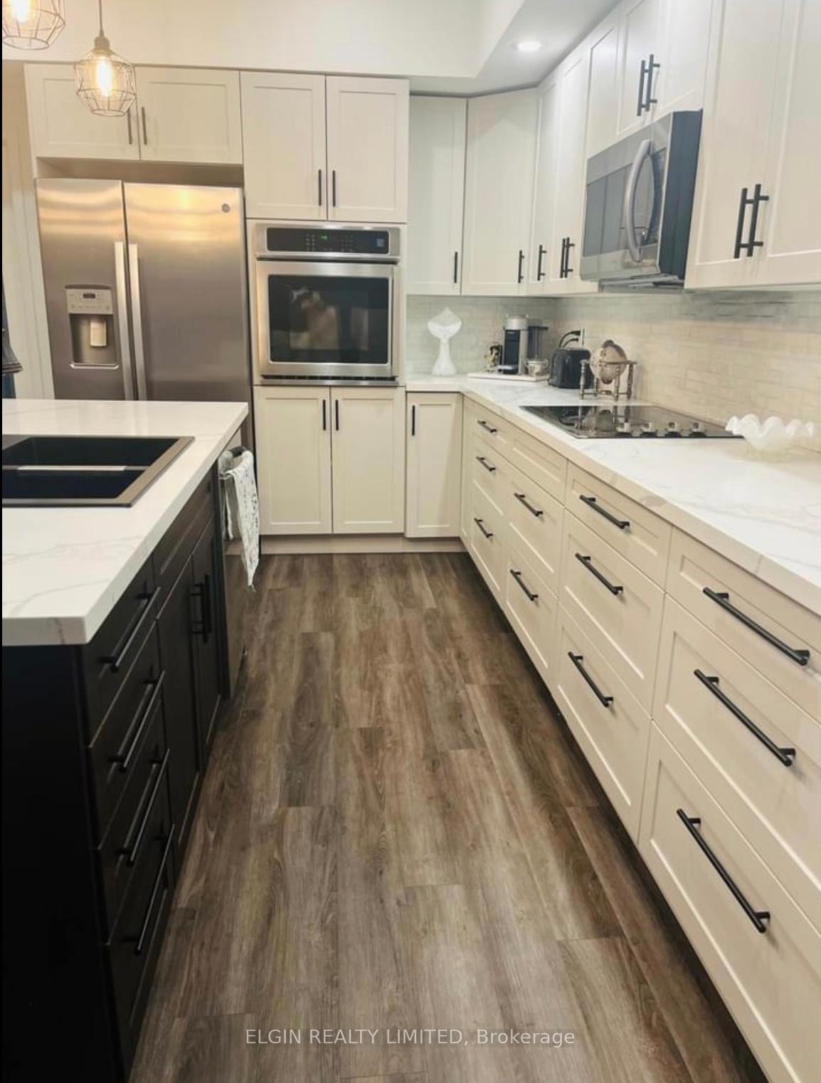 Photo 2 of 562 Talbot Street SW, St. Thomas — HOMEH