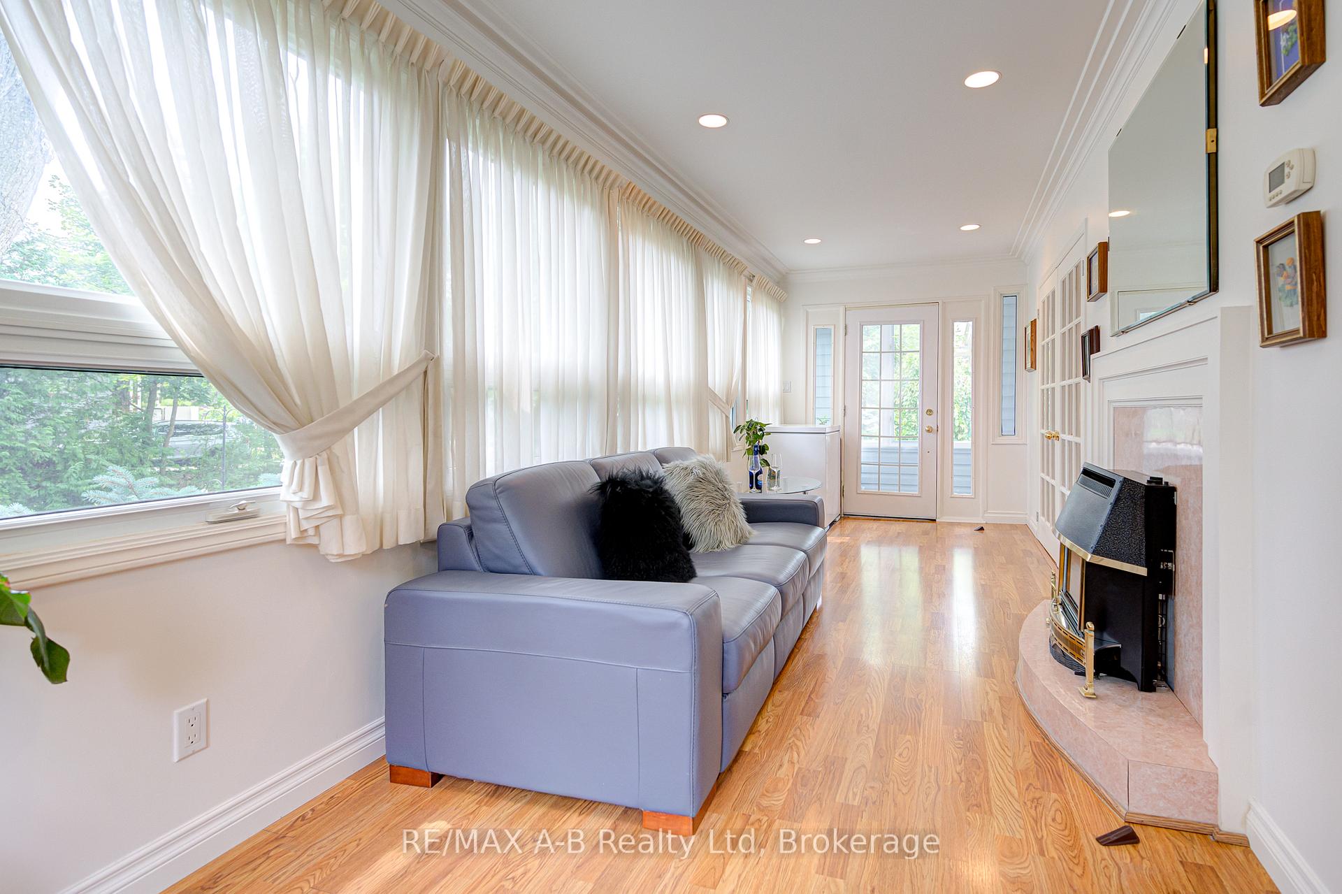 Photo 10 of 58 Normandy Drive, Stratford — HOMEH