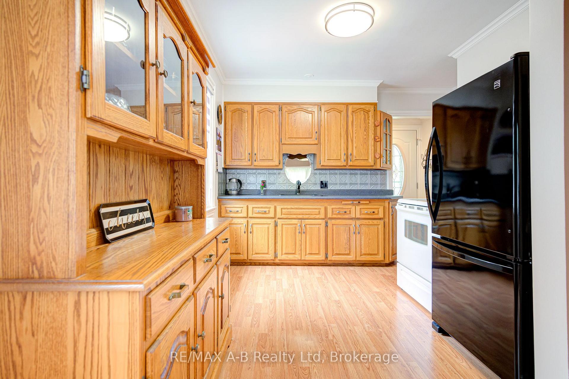 Photo 18 of 58 Normandy Drive, Stratford — HOMEH