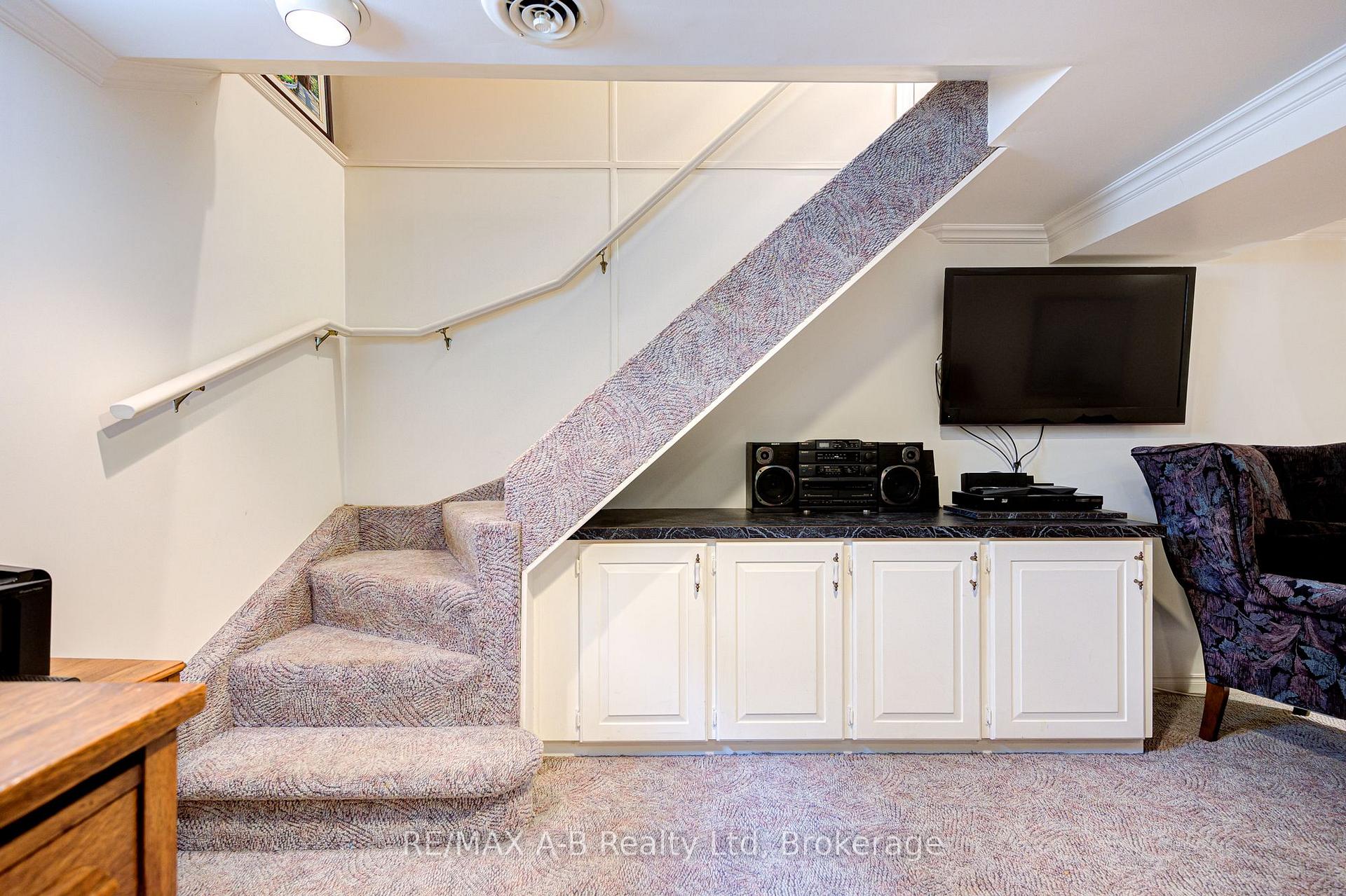 Photo 25 of 58 Normandy Drive, Stratford — HOMEH