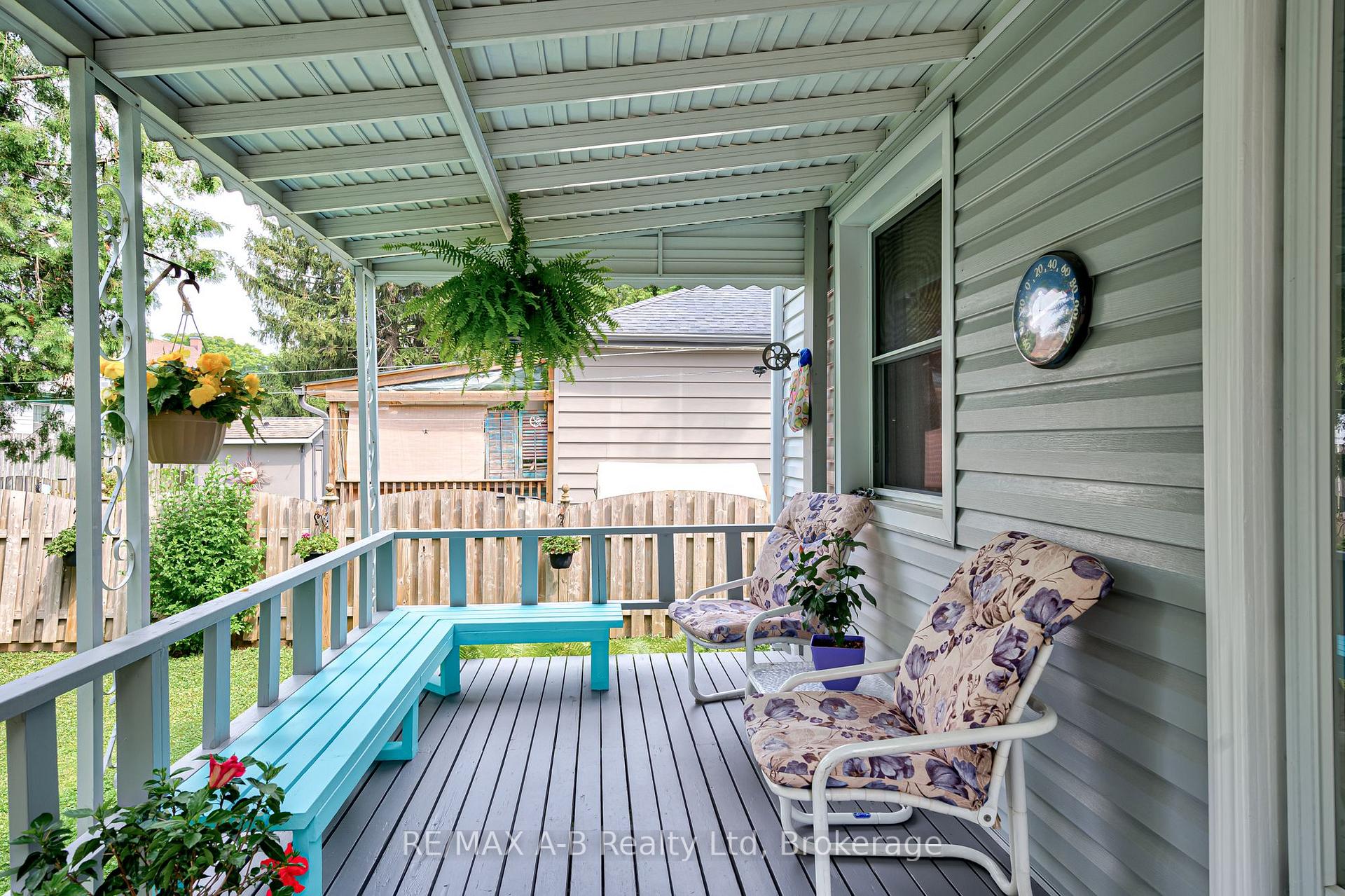Photo 33 of 58 Normandy Drive, Stratford — HOMEH