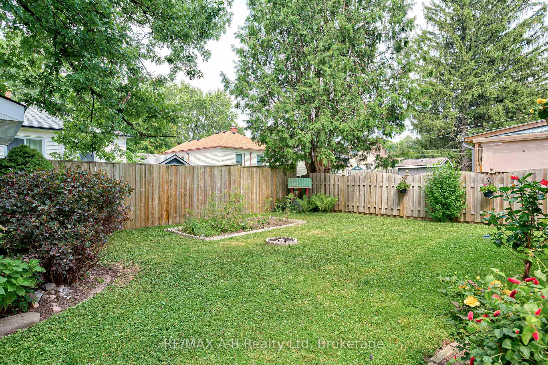 Photo 39 of 58 Normandy Drive, Stratford — HOMEH
