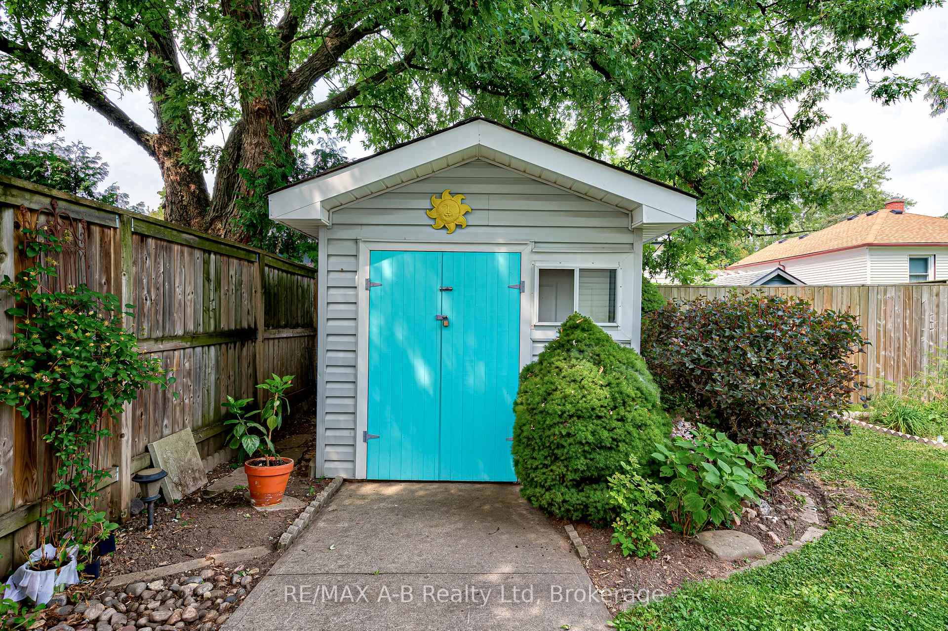Photo 42 of 58 Normandy Drive, Stratford — HOMEH