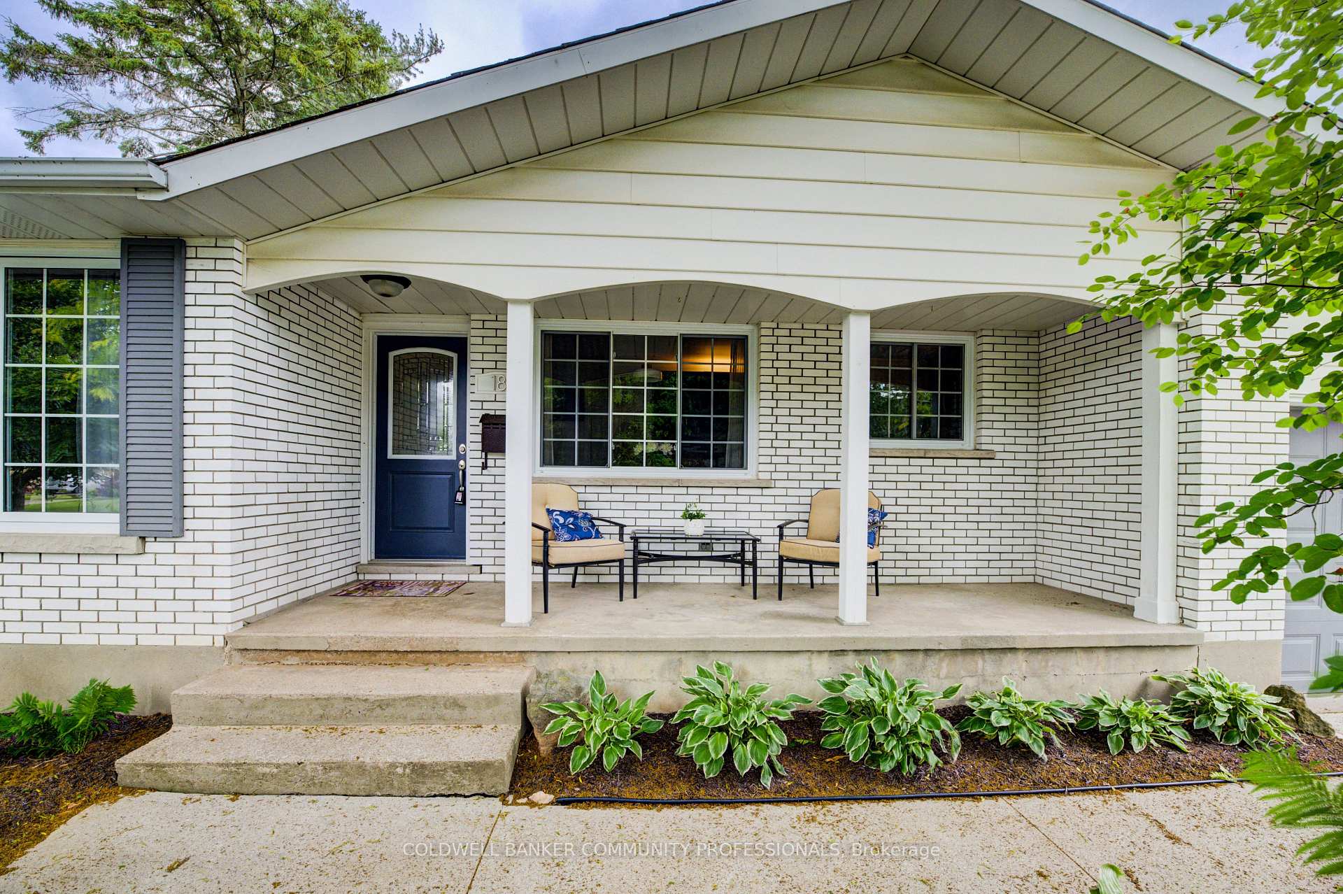 Photo 5 of 18 Rosemore Road, St. Catharines, Rykert/Vansickle — HOMEH