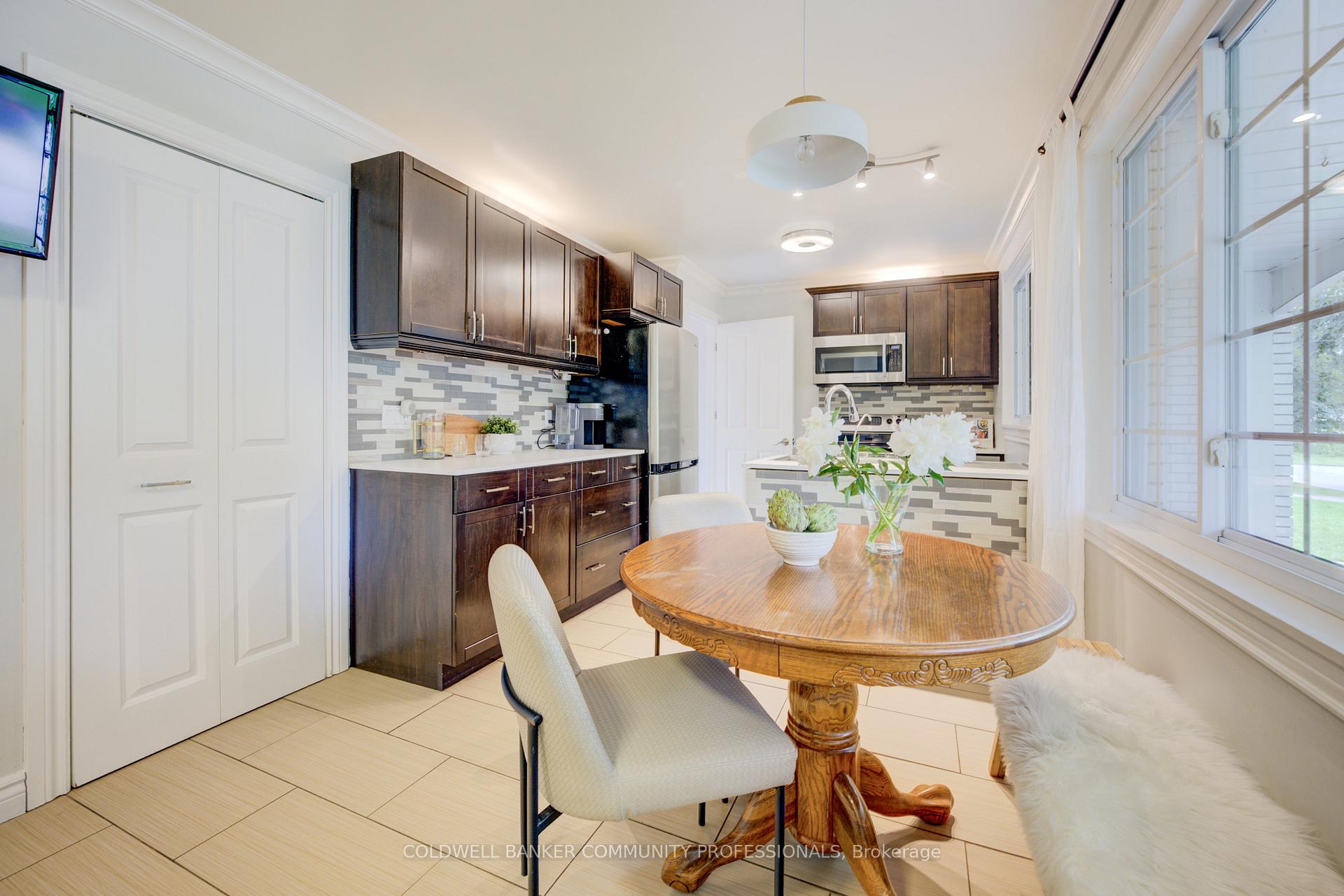Photo 8 of 18 Rosemore Road, St. Catharines, Rykert/Vansickle — HOMEH