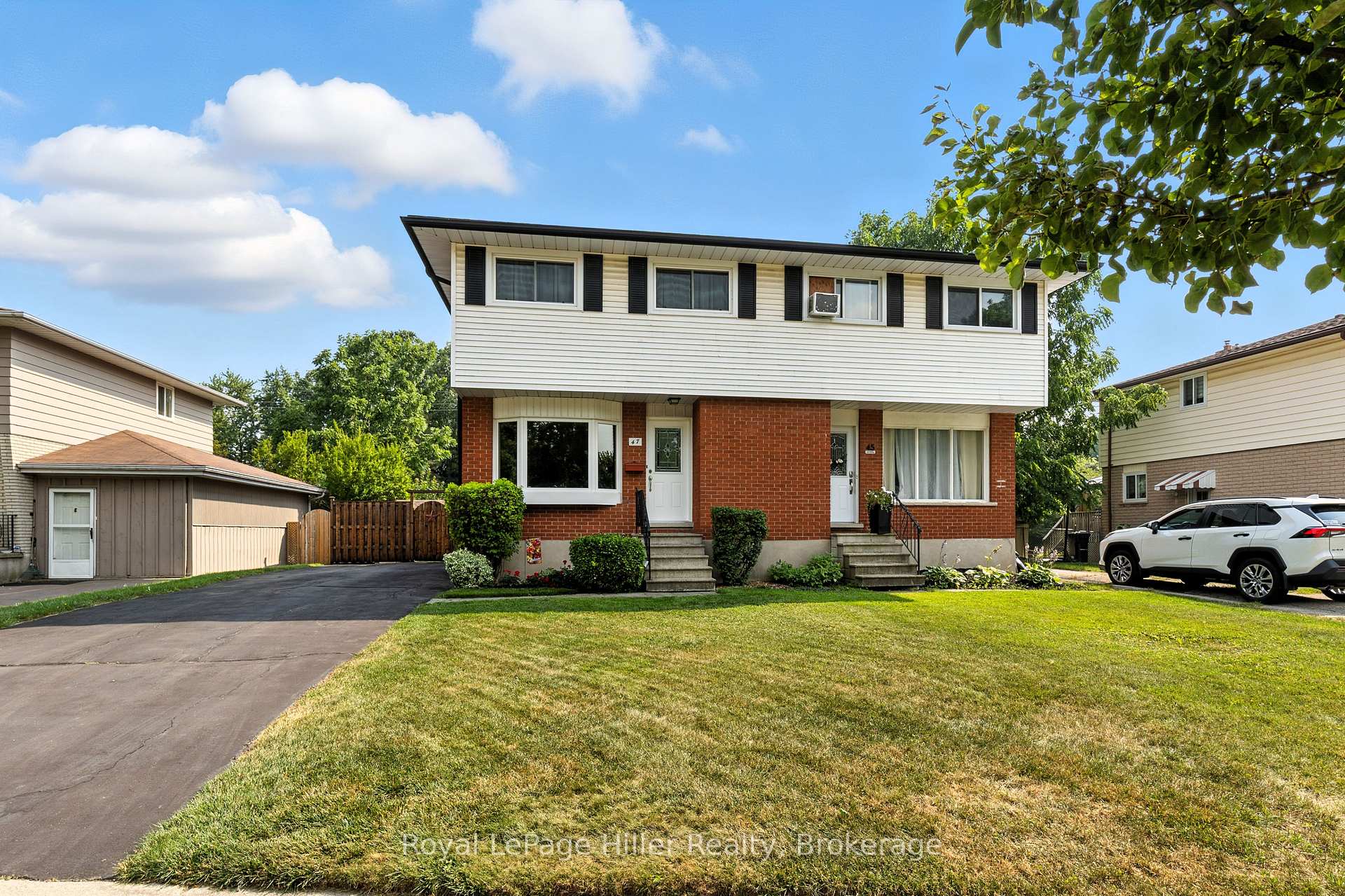 Photo 1 of 47 Kemp Crescent, Stratford — HOMEH