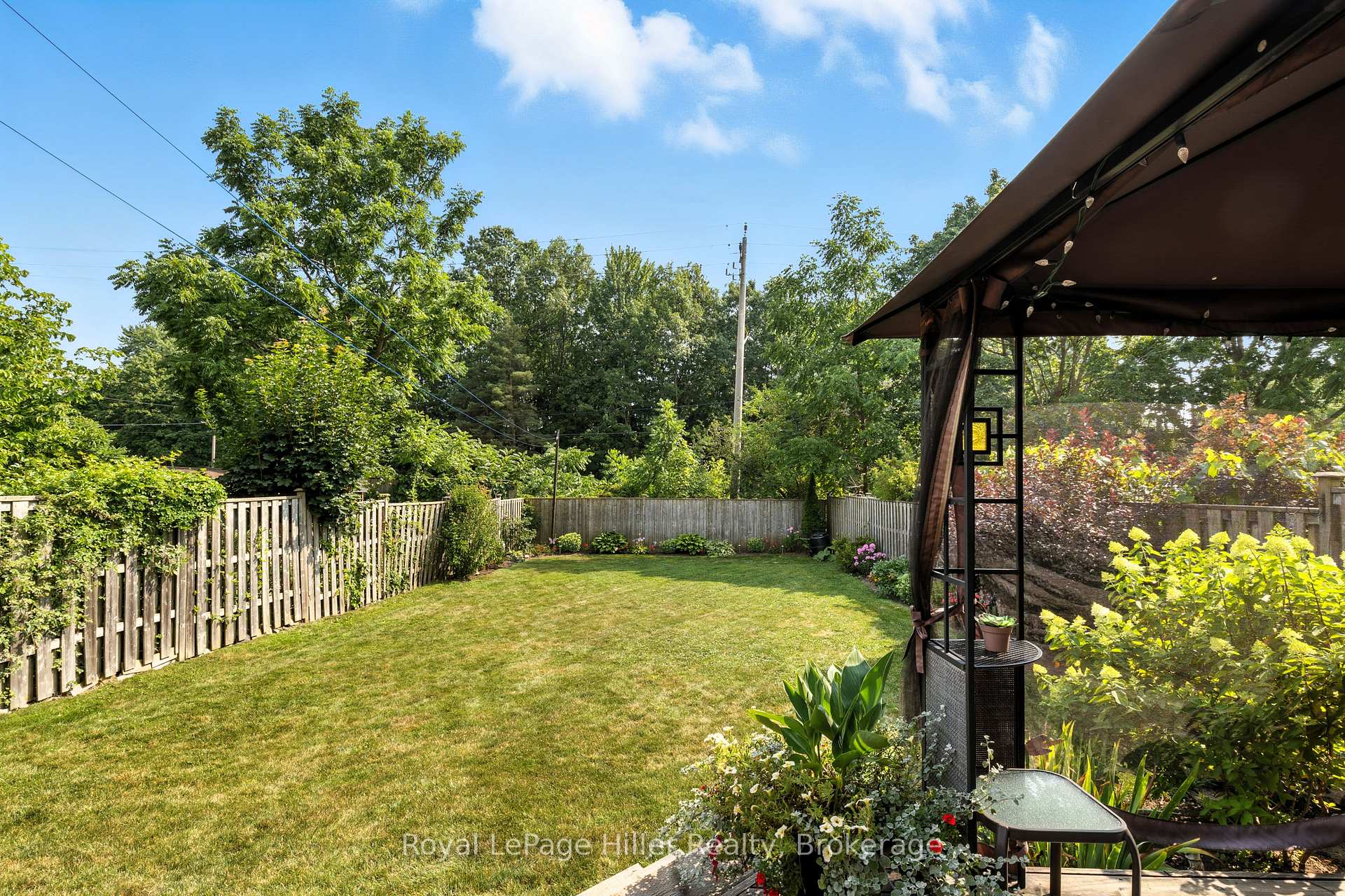 Photo 33 of 47 Kemp Crescent, Stratford — HOMEH