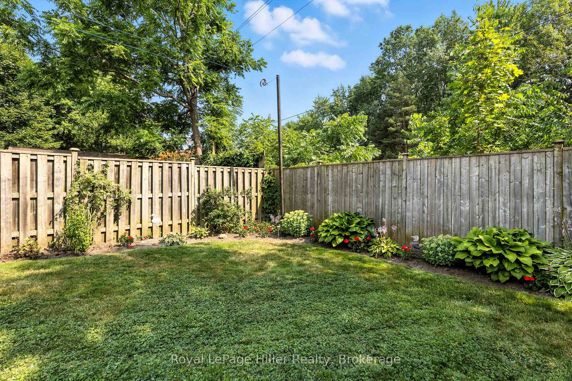 Photo 35 of 47 Kemp Crescent, Stratford — HOMEH