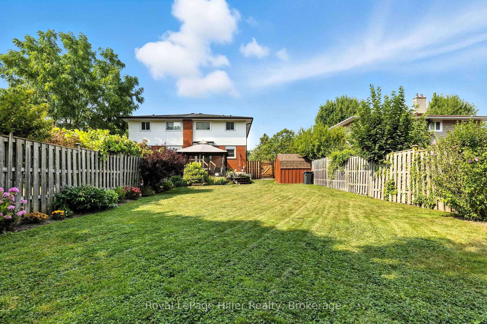 Photo 36 of 47 Kemp Crescent, Stratford — HOMEH