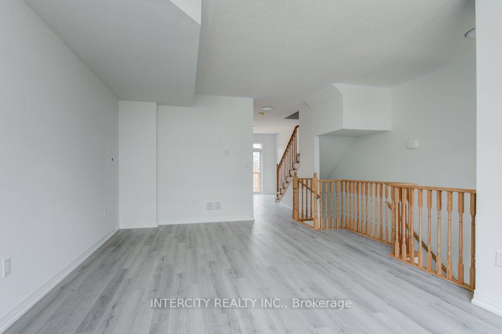 Photo 7 of 68 Sidney Rose Common, St. Catharines, Glendale/Glenridge — HOMEH