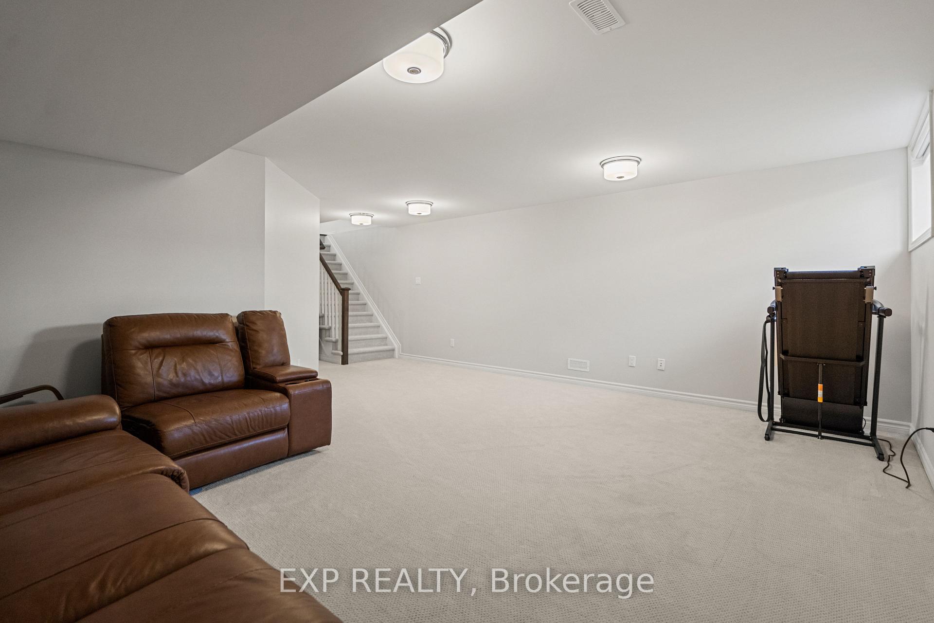 Photo 29 of 512 Edenwylde Drive E, Ottawa, Remainder of Stittsville & Area — HOMEH