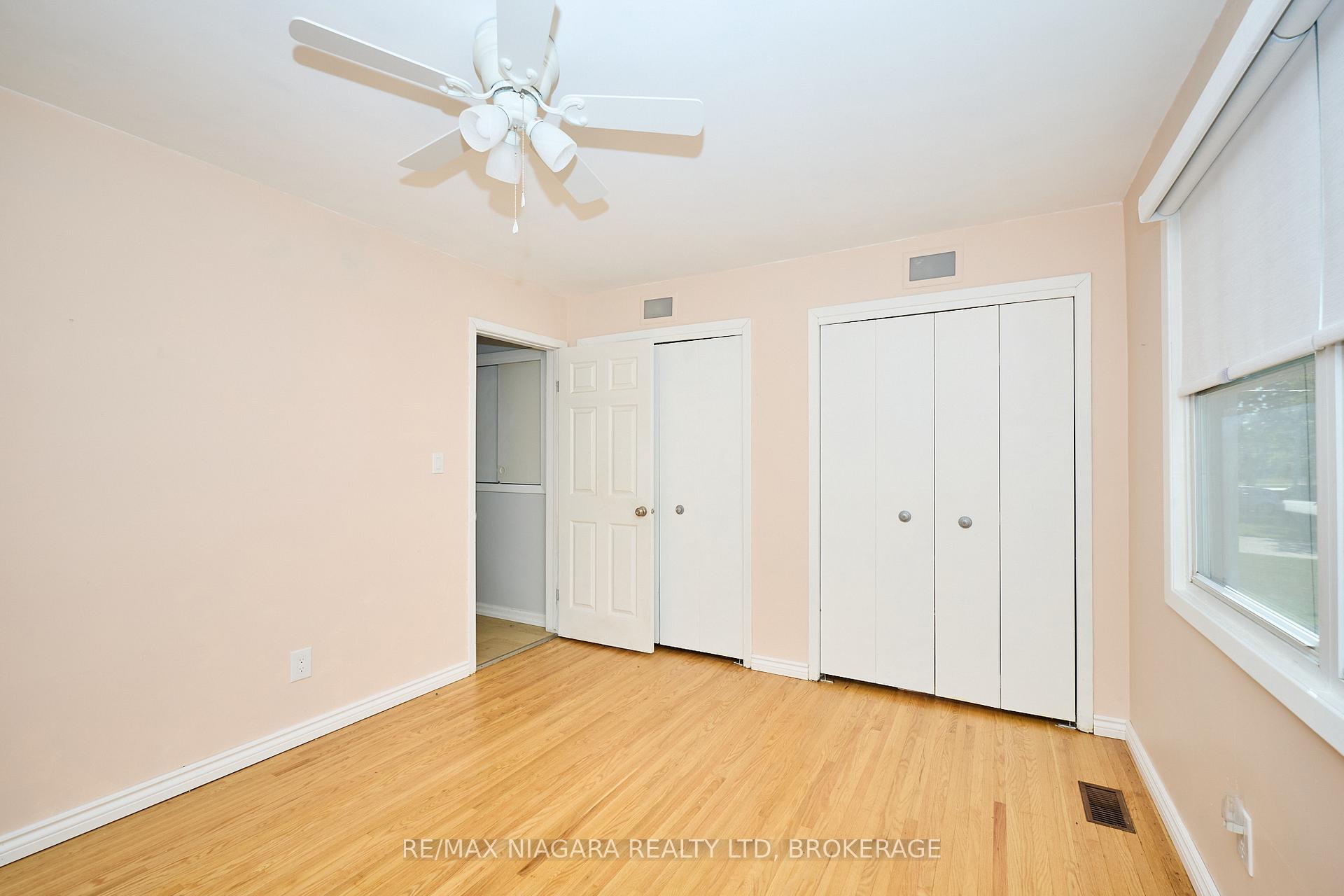 Photo 12 of 68 Acadia Crescent, St. Catharines, Secord Woods — HOMEH