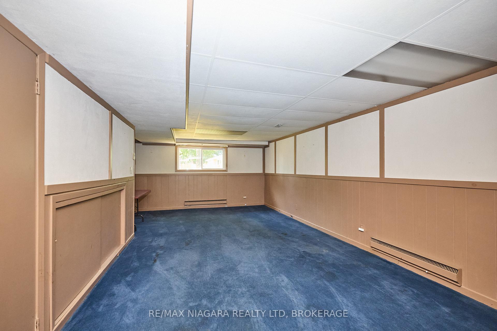 Photo 18 of 68 Acadia Crescent, St. Catharines, Secord Woods — HOMEH