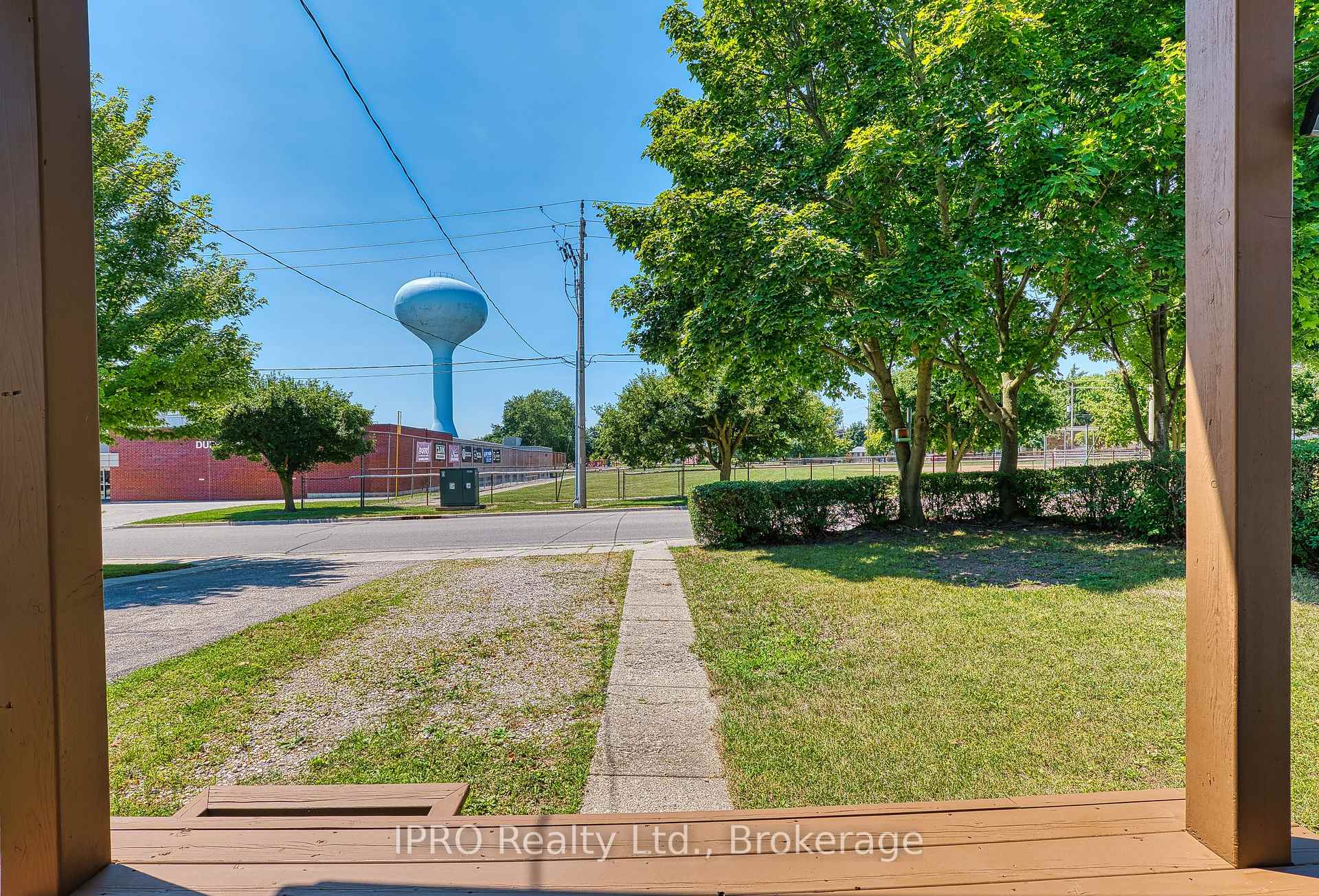 Photo 20 of 38 Oak Street, Stratford — HOMEH