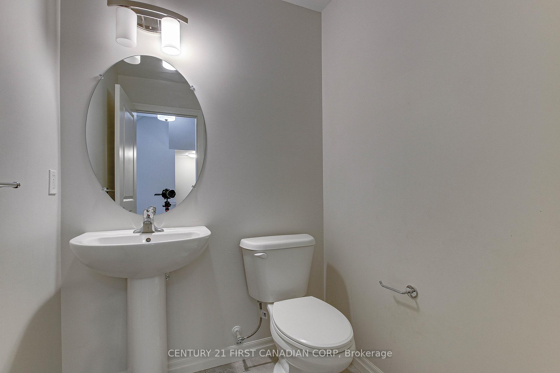 Photo 5 of 64 Renaissance Drive, St. Thomas — HOMEH