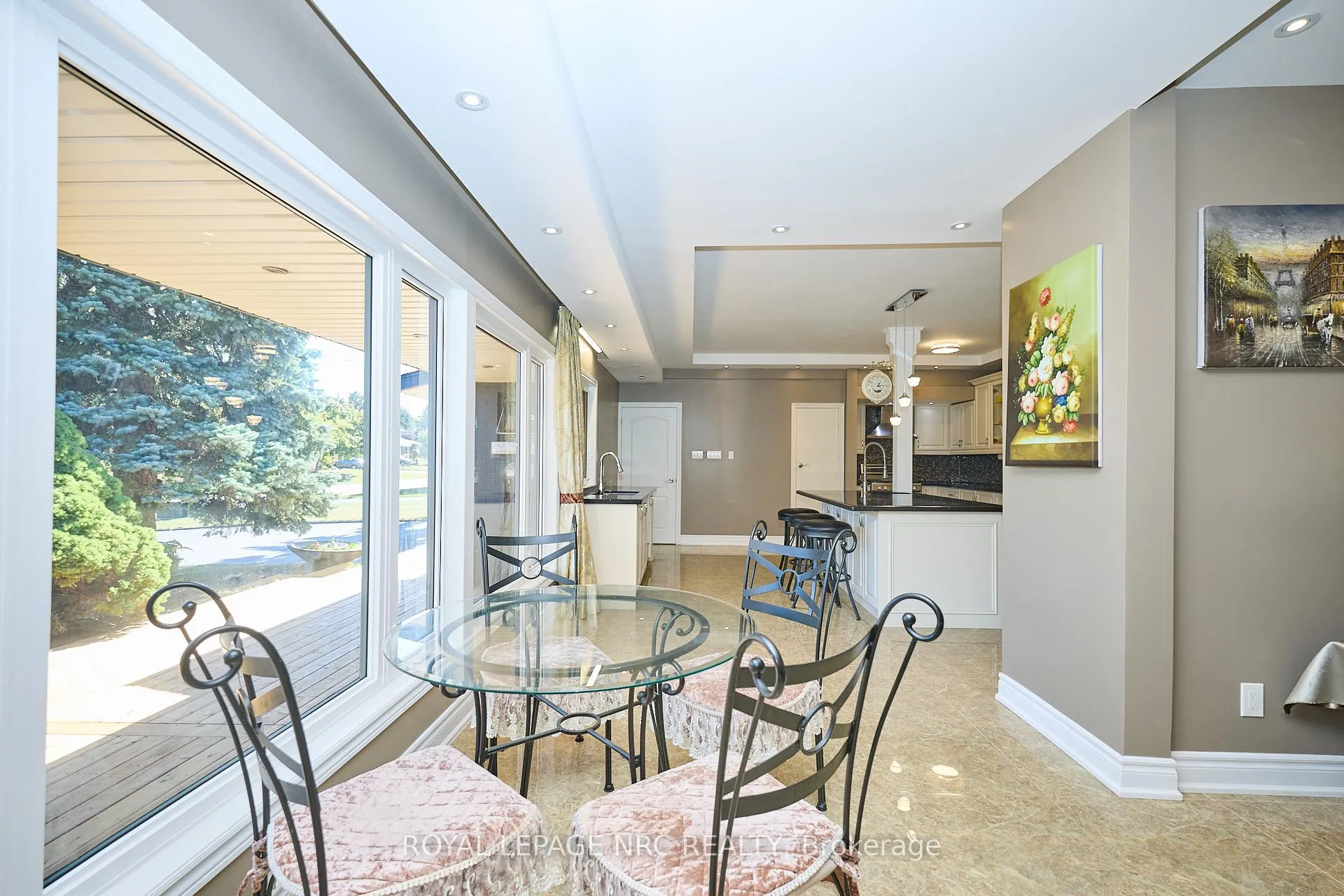 Photo 16 of 7 Woodmount Drive, St. Catharines, Burleigh Hill — HOMEH