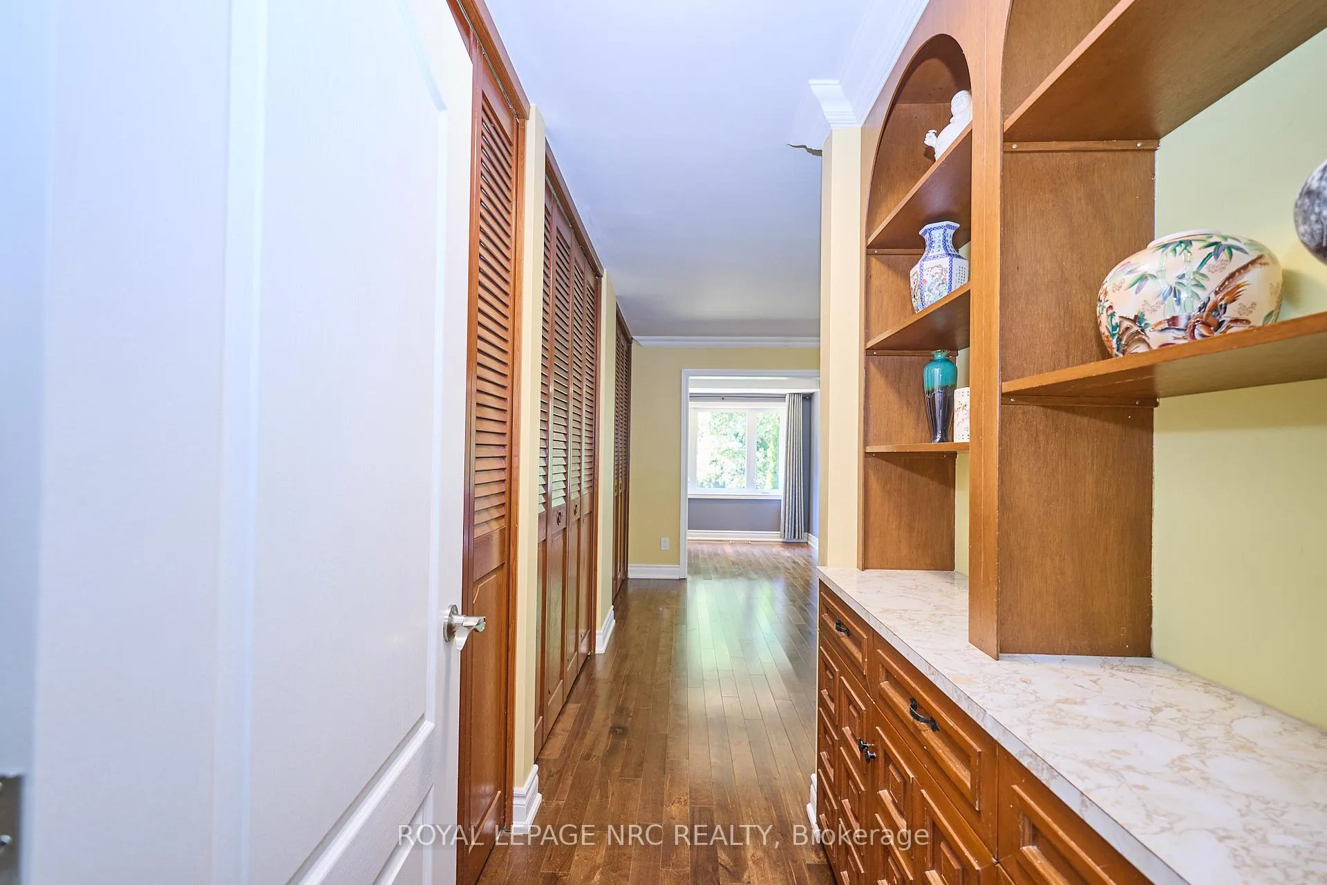 Photo 23 of 7 Woodmount Drive, St. Catharines, Burleigh Hill — HOMEH