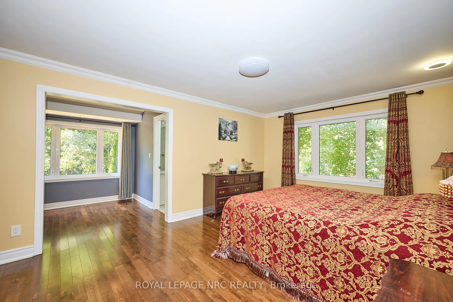 Photo 24 of 7 Woodmount Drive, St. Catharines, Burleigh Hill — HOMEH