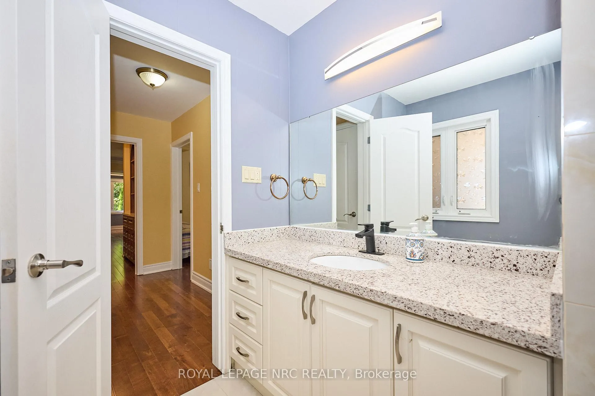 Photo 31 of 7 Woodmount Drive, St. Catharines, Burleigh Hill — HOMEH