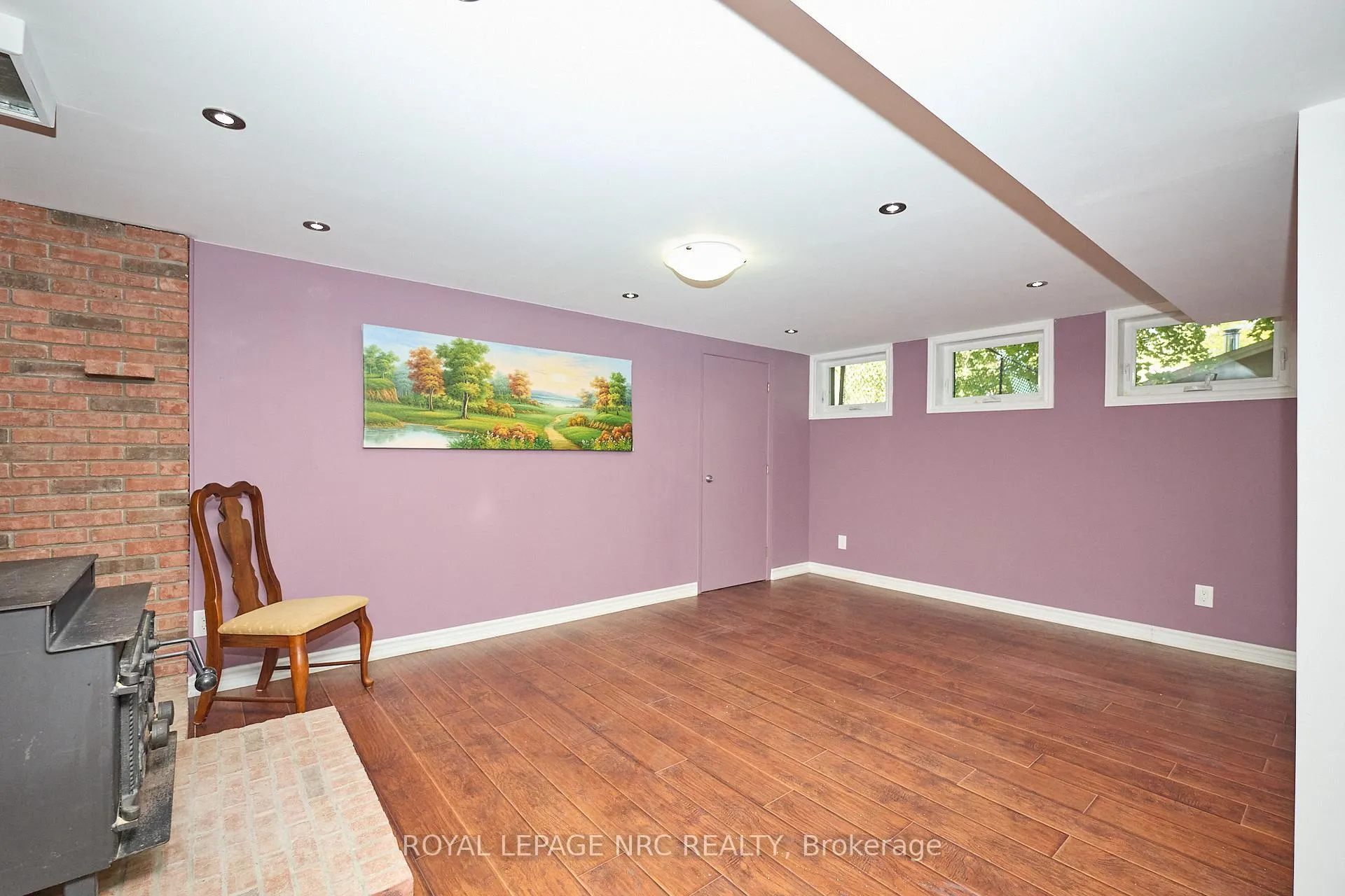 Photo 38 of 7 Woodmount Drive, St. Catharines, Burleigh Hill — HOMEH