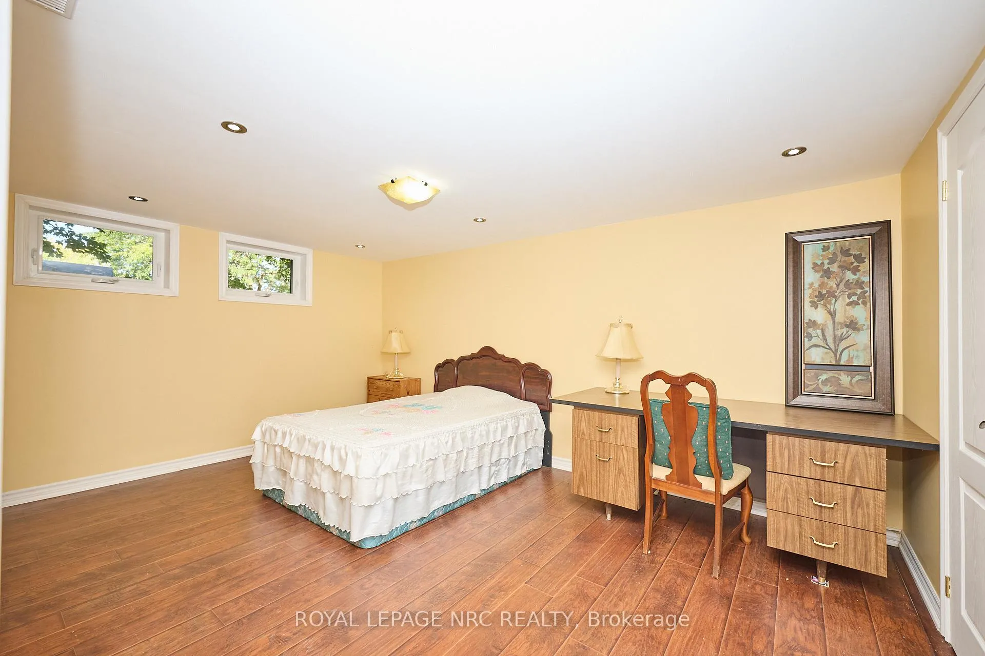 Photo 40 of 7 Woodmount Drive, St. Catharines, Burleigh Hill — HOMEH