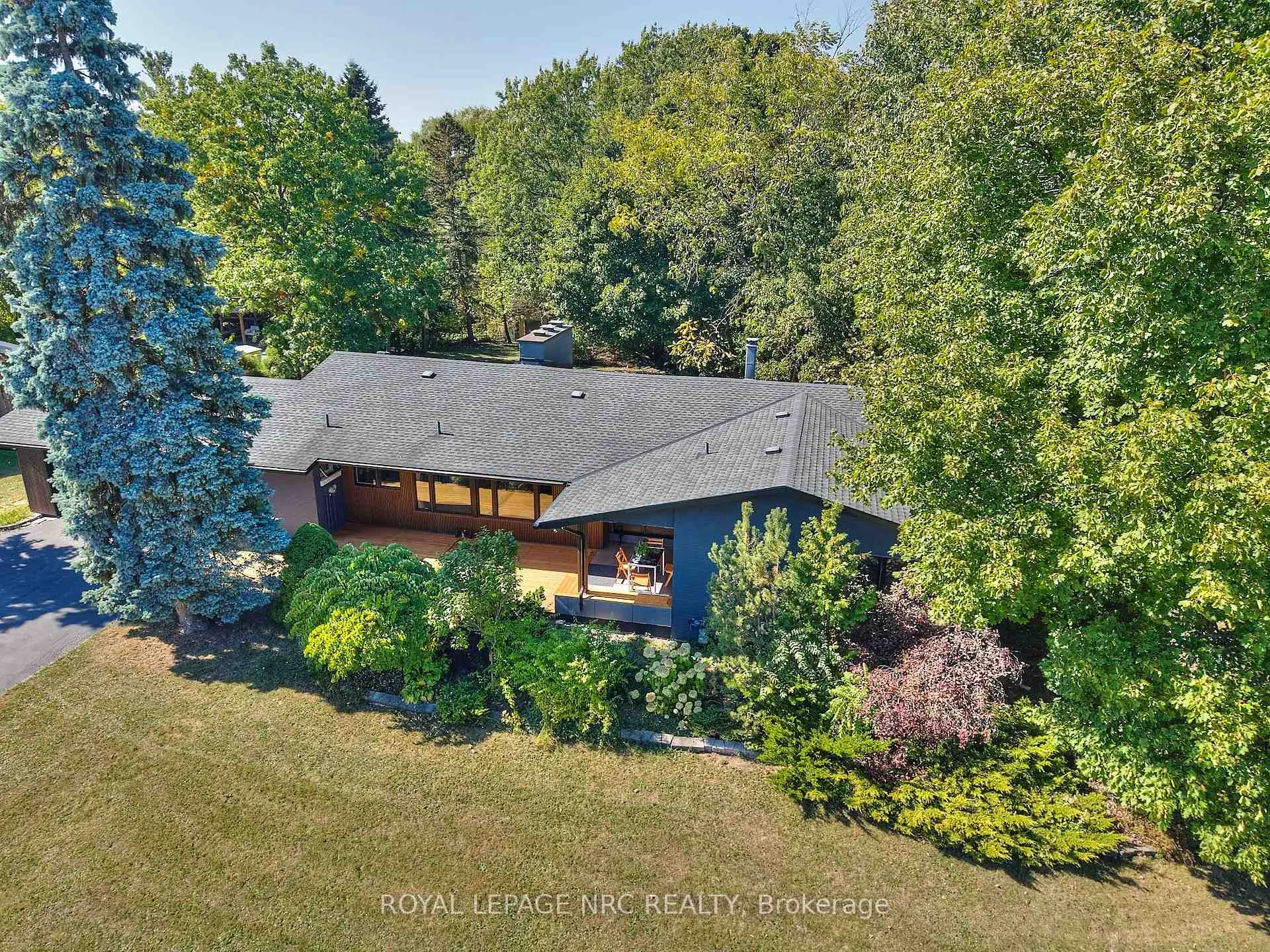 Photo 48 of 7 Woodmount Drive, St. Catharines, Burleigh Hill — HOMEH