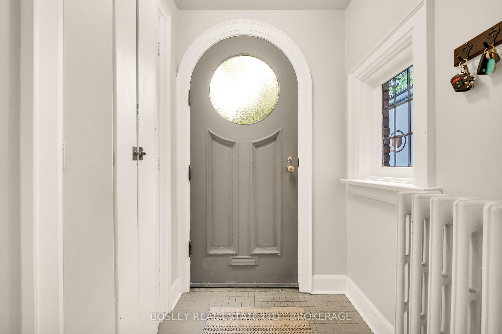 Photo 10 of 63 Yates Street, St. Catharines, Downtown — HOMEH