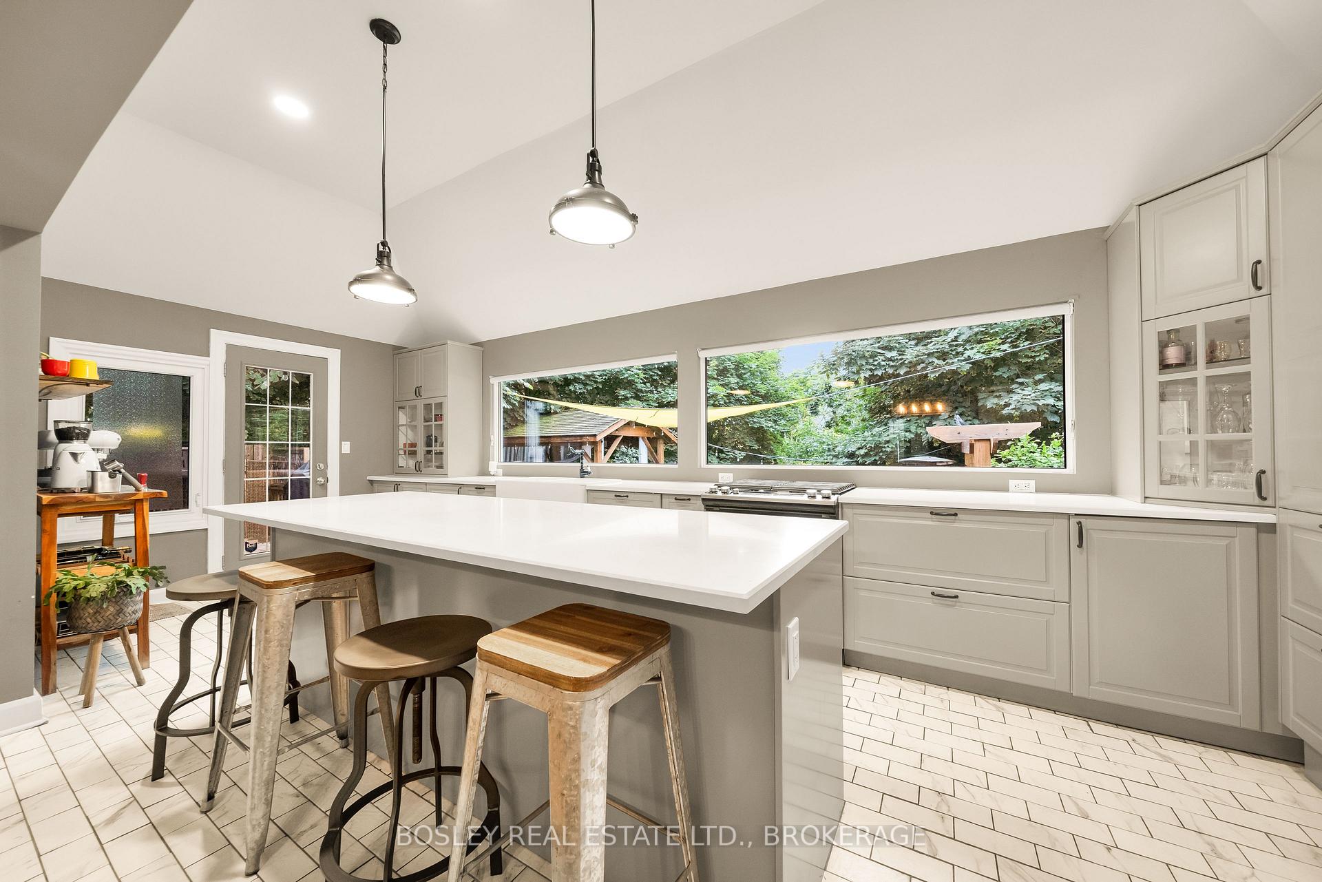 Photo 16 of 63 Yates Street, St. Catharines, Downtown — HOMEH