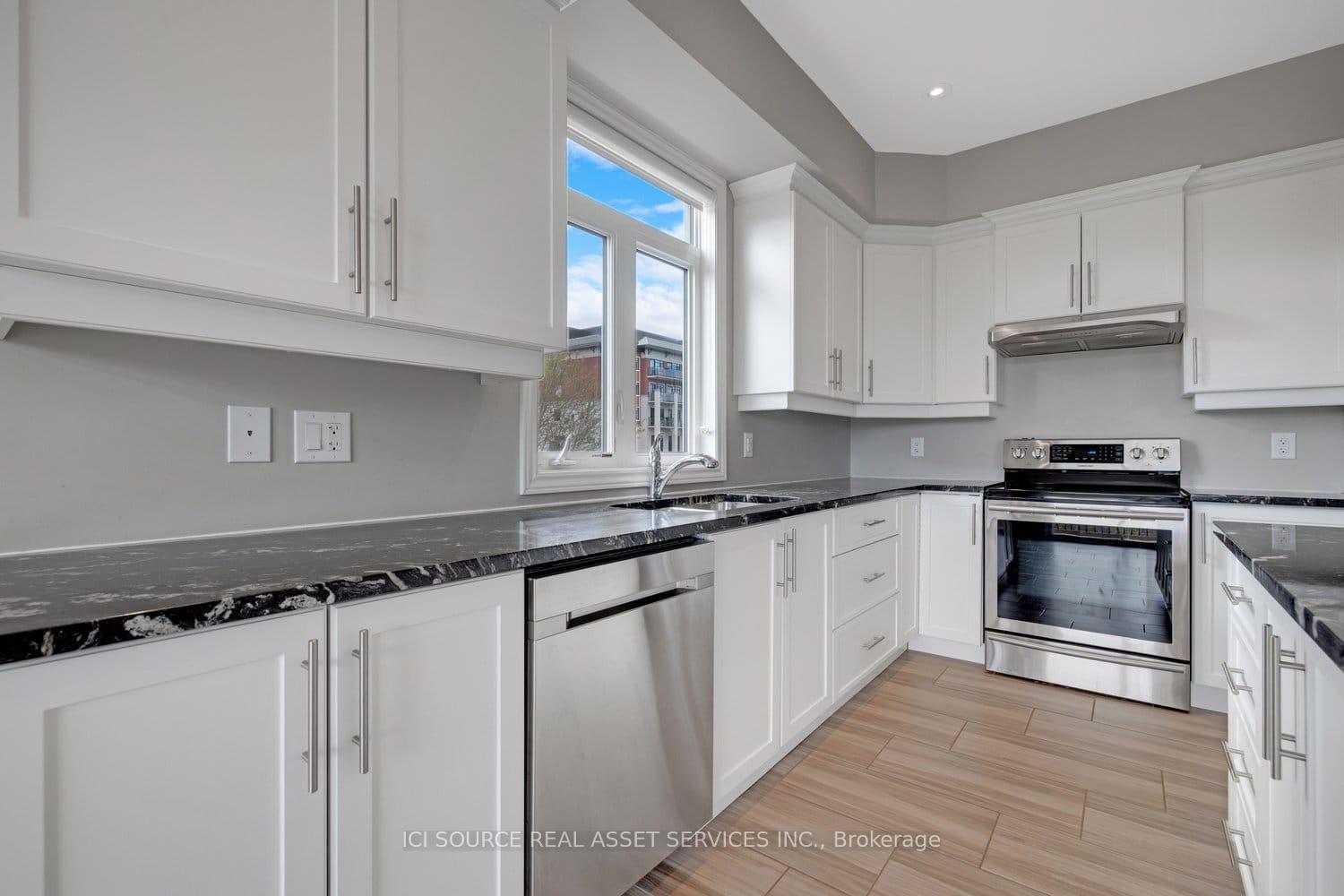 Photo 7 of Unit Main & 2nd Floor, 34 Wildpine Court, Ottawa, Stittsville (Central) — HOMEH