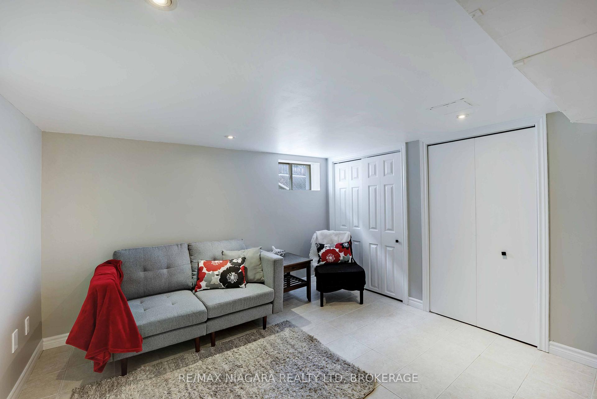 Photo 29 of 90 Pleasant Avenue, St. Catharines, Downtown — HOMEH
