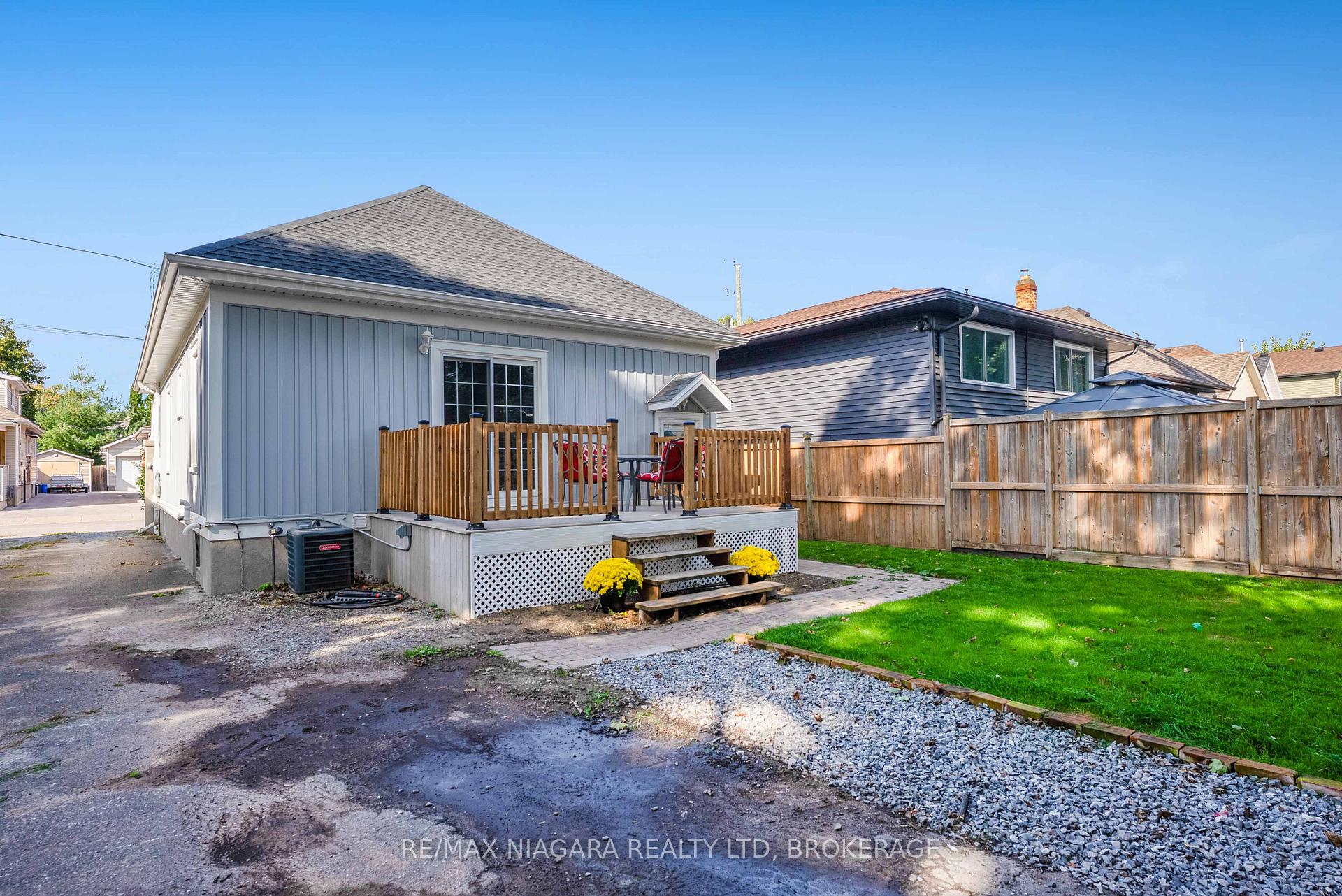 Photo 42 of 90 Pleasant Avenue, St. Catharines, Downtown — HOMEH