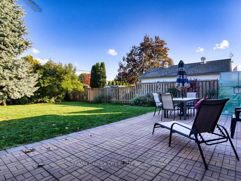 Photo 5 of 5 Hewko Street, St. Catharines, Fairview — HOMEH
