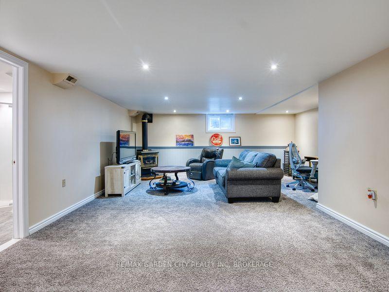 Photo 31 of 5 Hewko Street, St. Catharines, Fairview — HOMEH