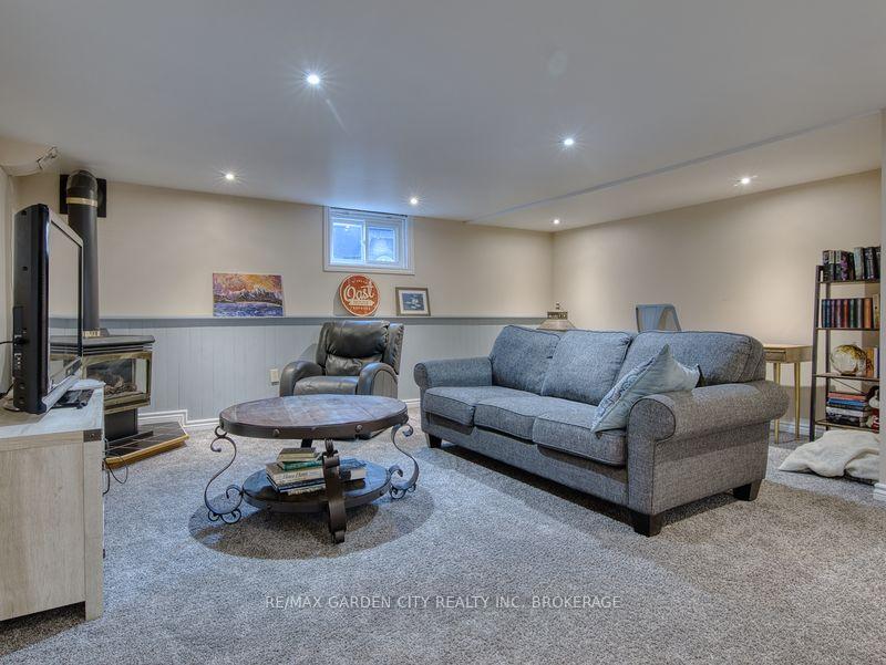 Photo 32 of 5 Hewko Street, St. Catharines, Fairview — HOMEH