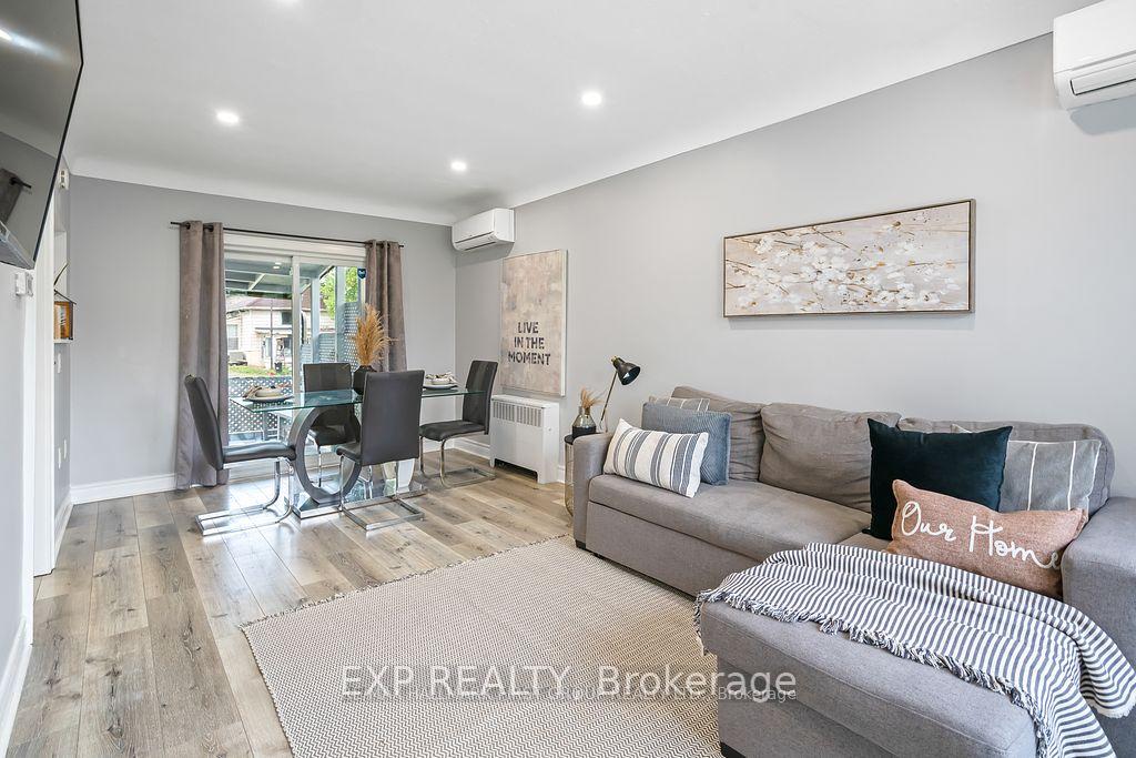 Photo 7 of 28 Gale Crescent, St. Catharines, E. Chester — HOMEH