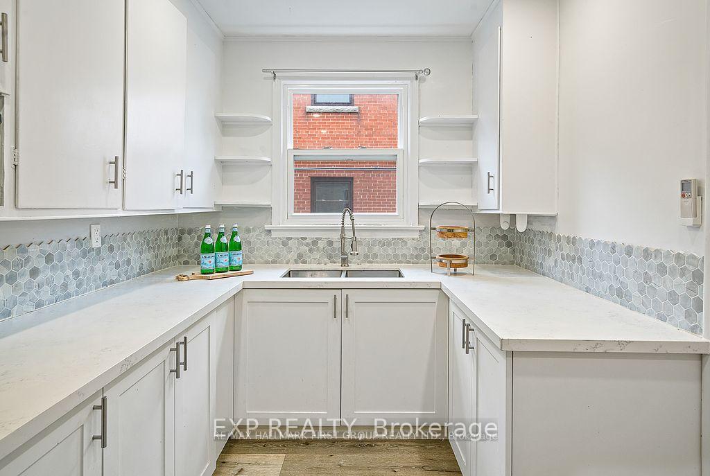 Photo 11 of 28 Gale Crescent, St. Catharines, E. Chester — HOMEH