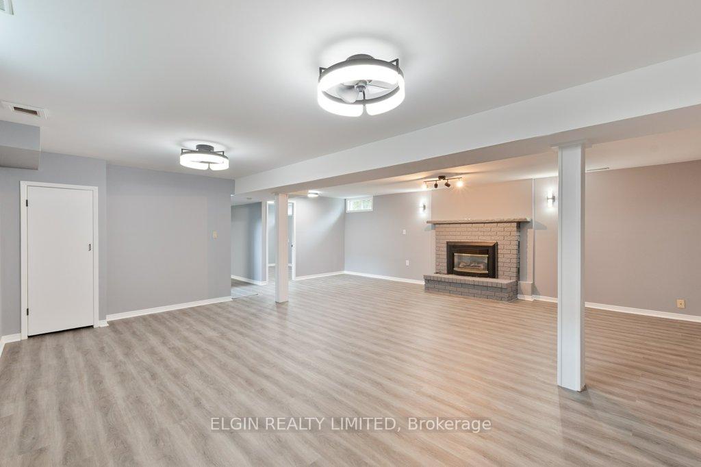 Photo 18 of 20 Farmington Drive, St. Thomas — HOMEH