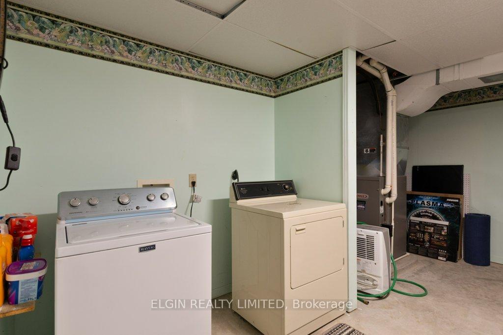 Photo 21 of 20 Farmington Drive, St. Thomas — HOMEH